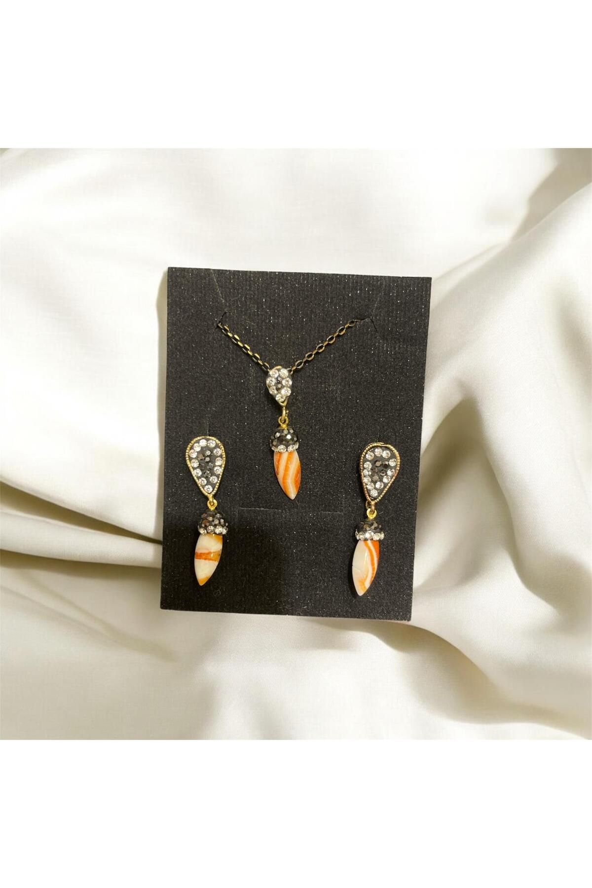 AURA STONE Doğaltaş Zirkonlu Set