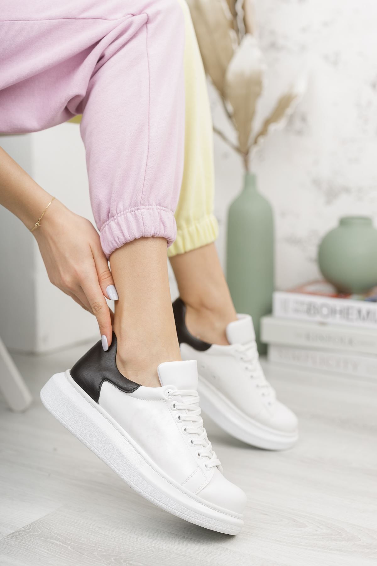 devrialemshoes CH256 CBT Estrella Kadın Ayakkabı BEYAZ/SIYAH