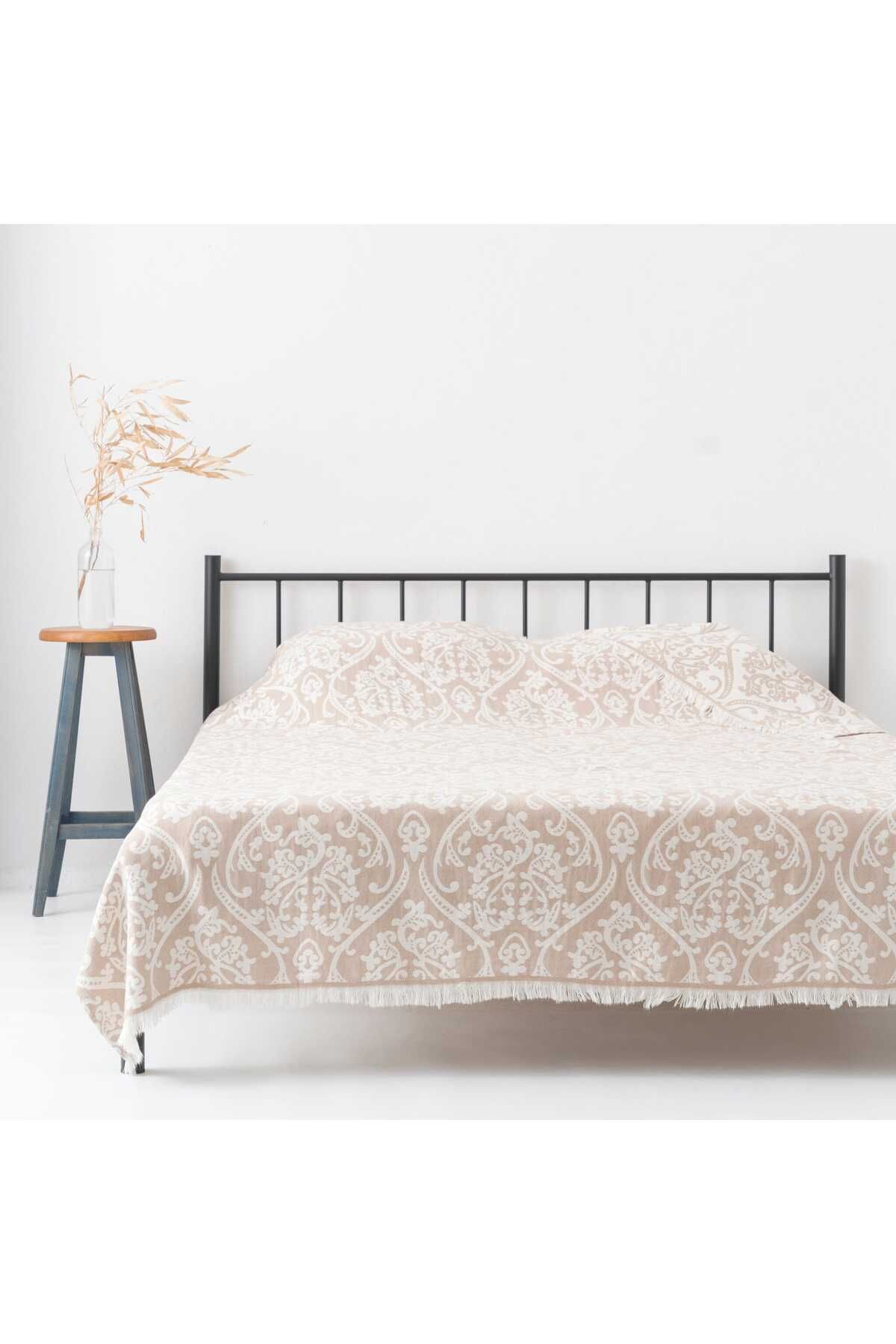Evolet Home Damask Desenli Jakarl Çift Kişilik Pike
