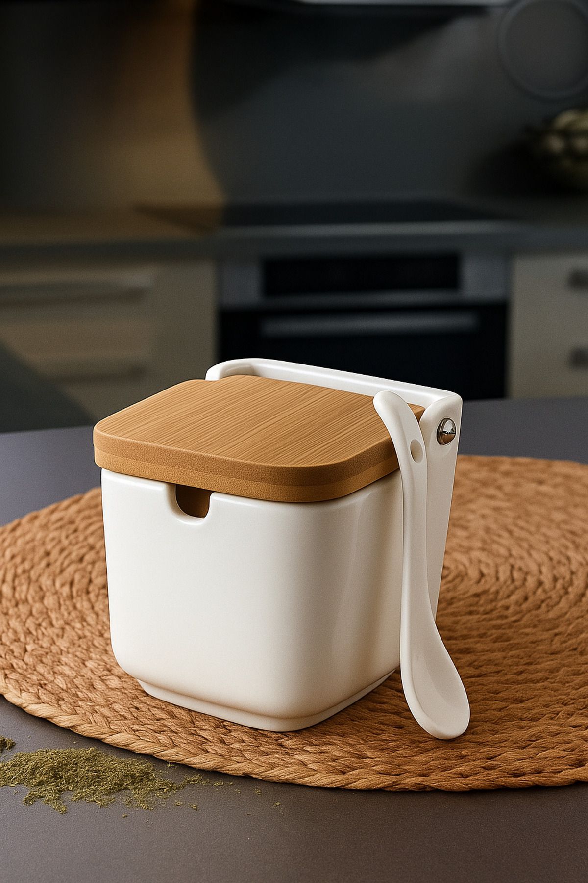 Tuğrastore Porselen Kaşıklı Bambu Kapaklı Tuz Baharat Saklama Kabı 9x9x9 cm