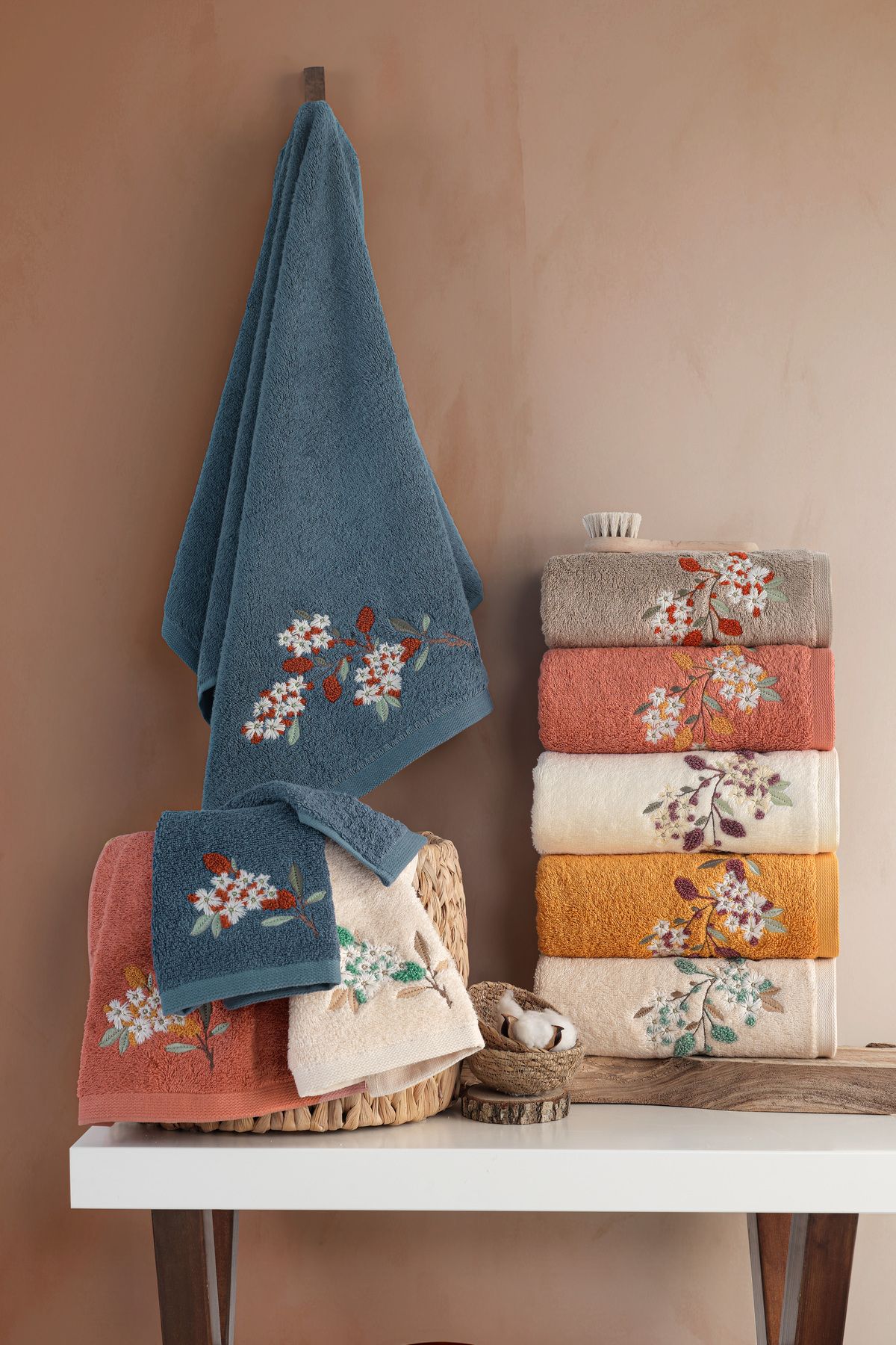 MARİBOR Estel - %70 Bambu / %30 Pamuk Nakışlı El Havlusu - 6'lı Set 50x90