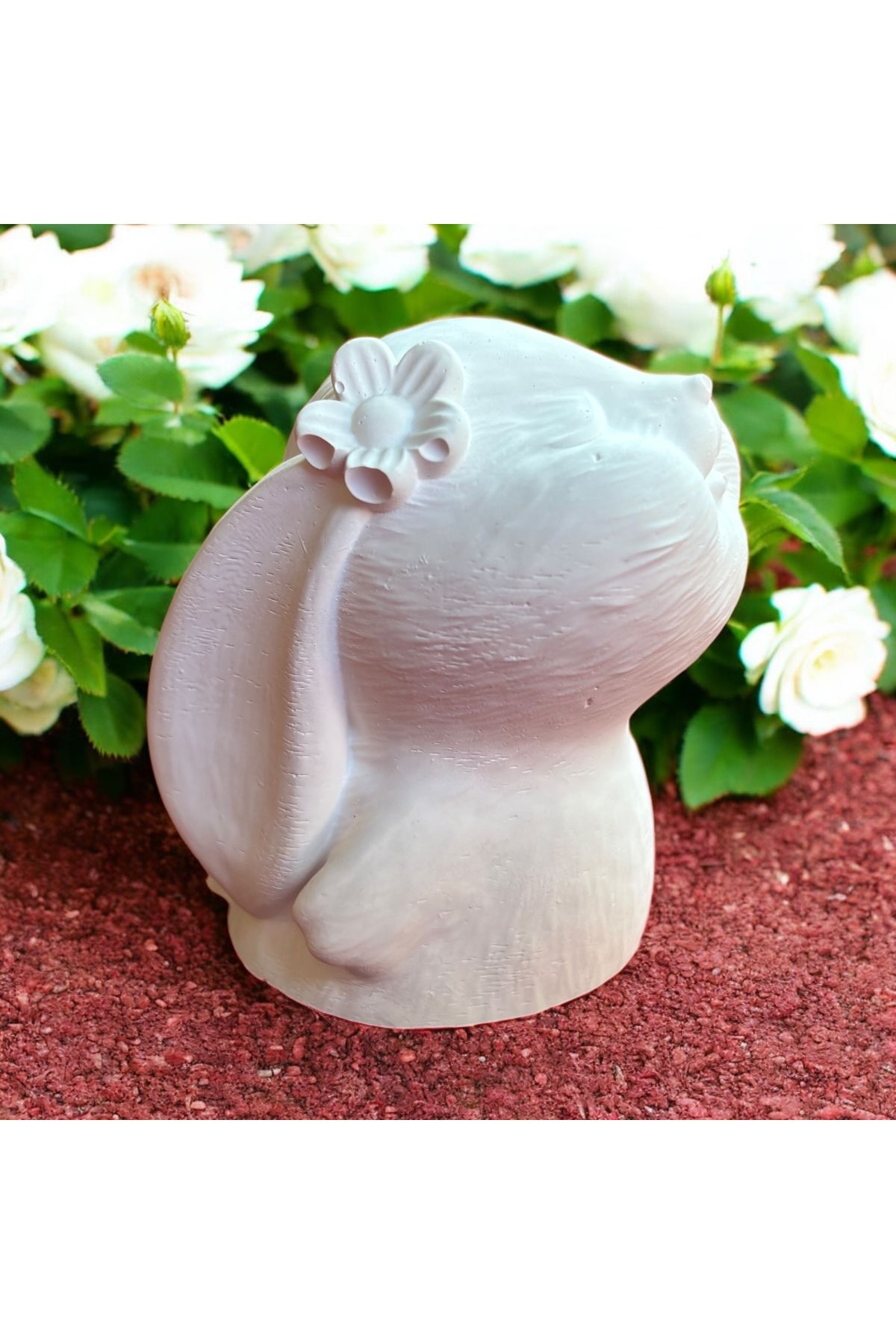 Atölye Kiraz Saçı Çiçek Tokalı Tavşan Kız Figürü - 4x5x6 cm AYB005