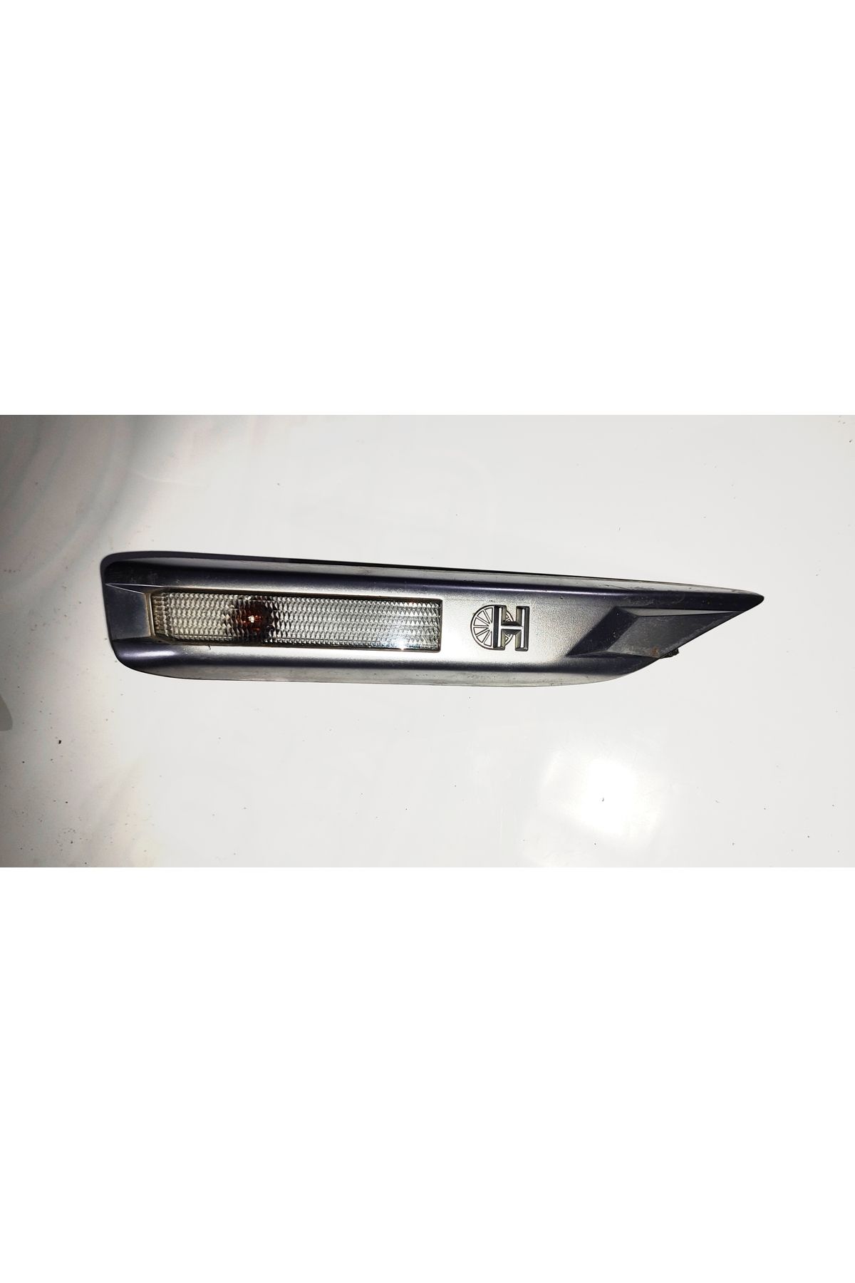OEM Tigra sağ çamurluk sinyali 93162218R oem