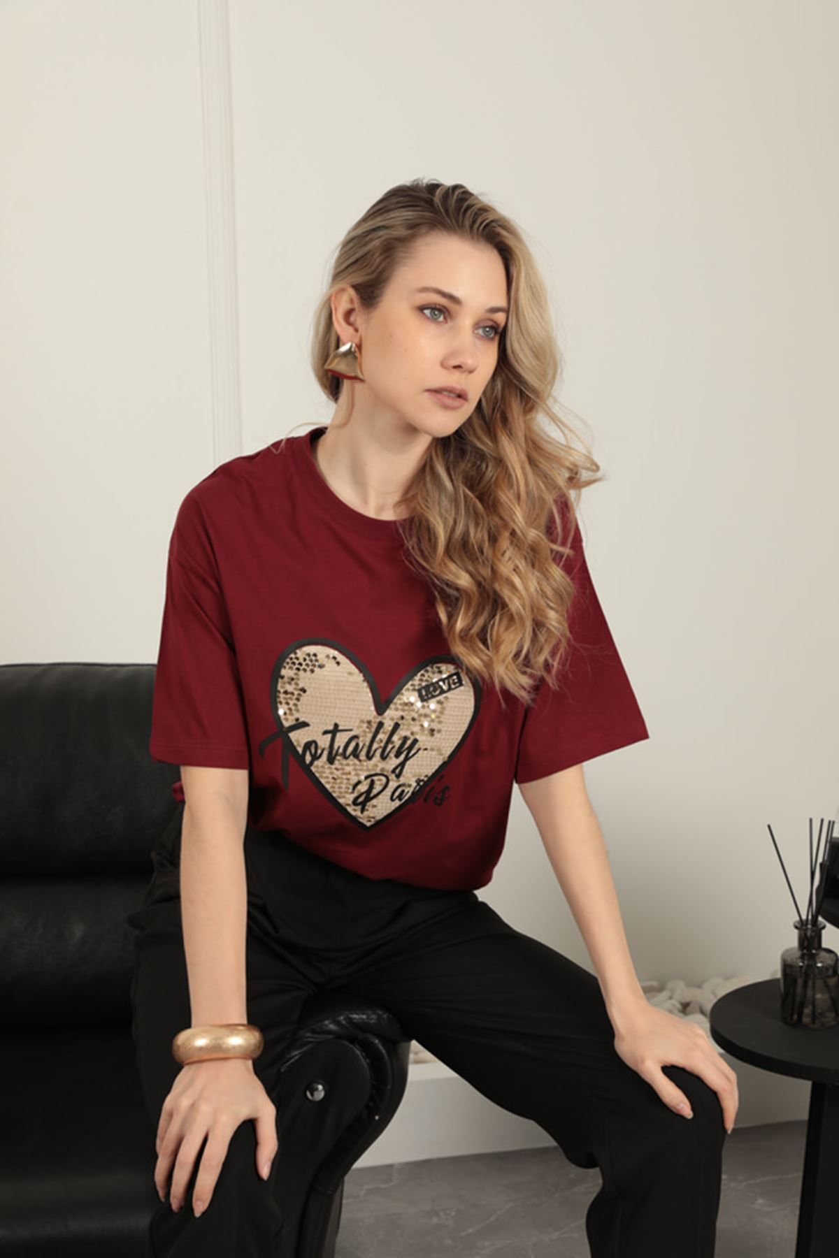 devrialemshoes Süprem Kumaş Pul Detaylı Kadın Tişört-Bordo