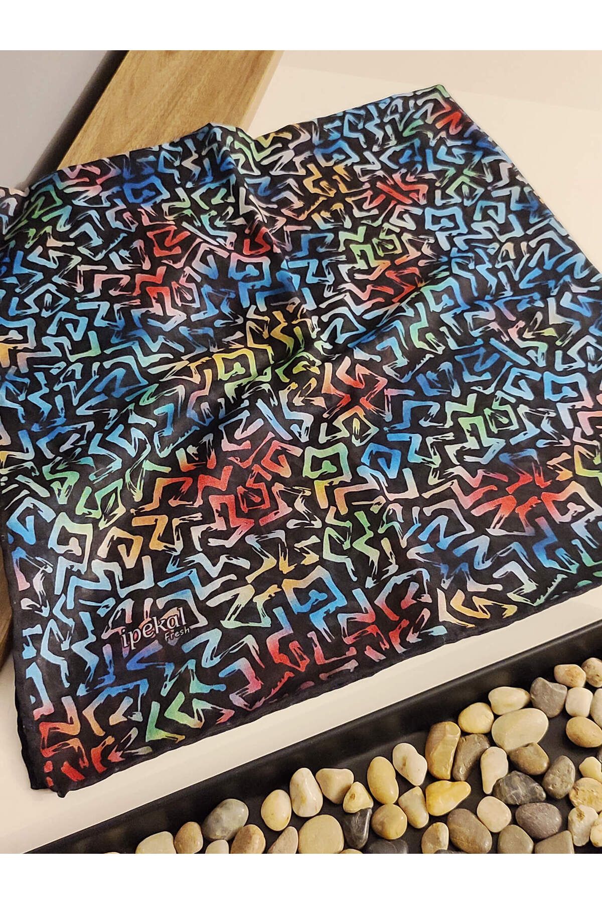 İpekel Siyah Desenli Pamuklu Fresh Soft Eşarp