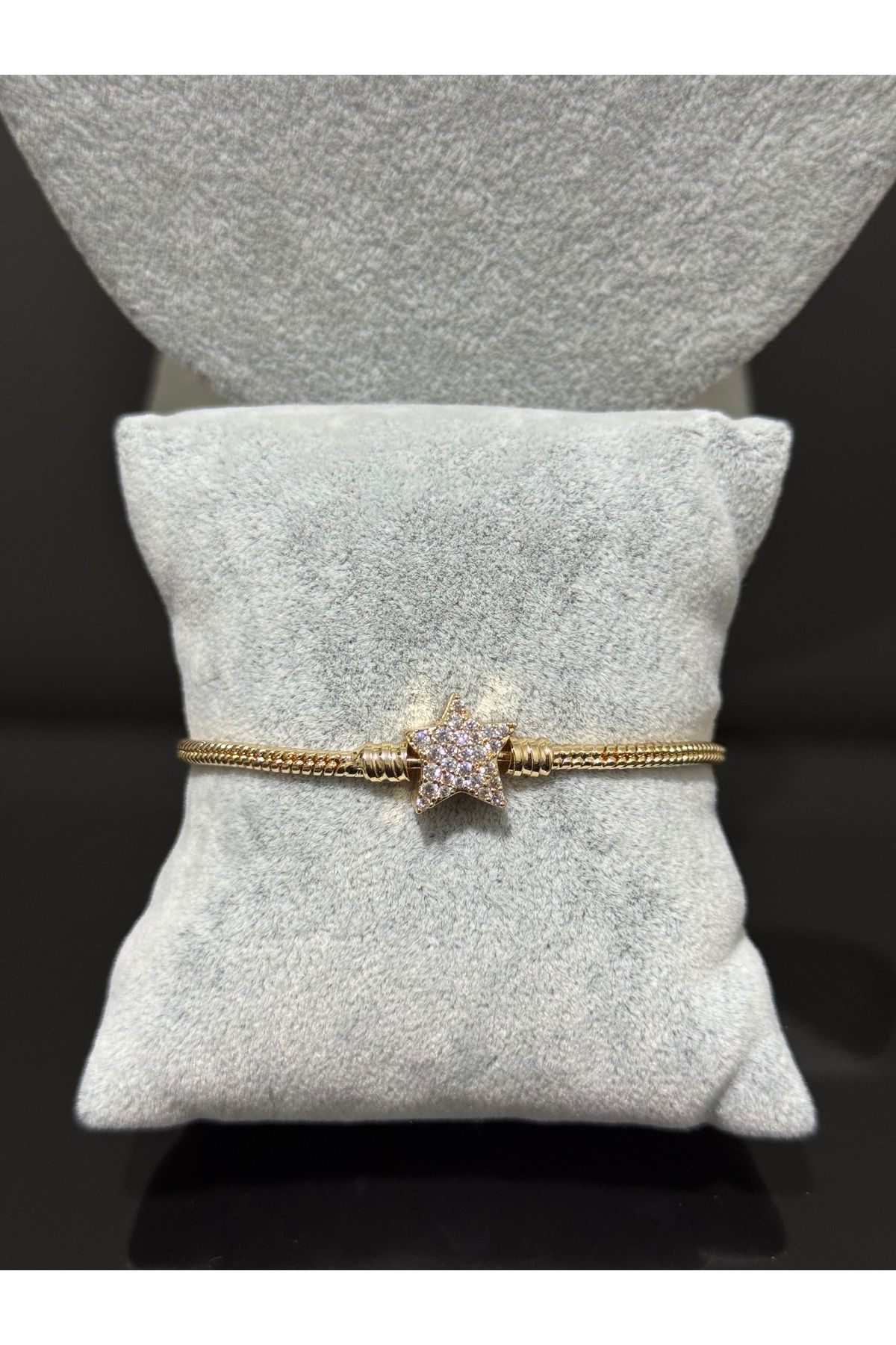 XUPING JEWELRY 18K yıldız detaylı gold charm bileklik paslanmaz kararmaz