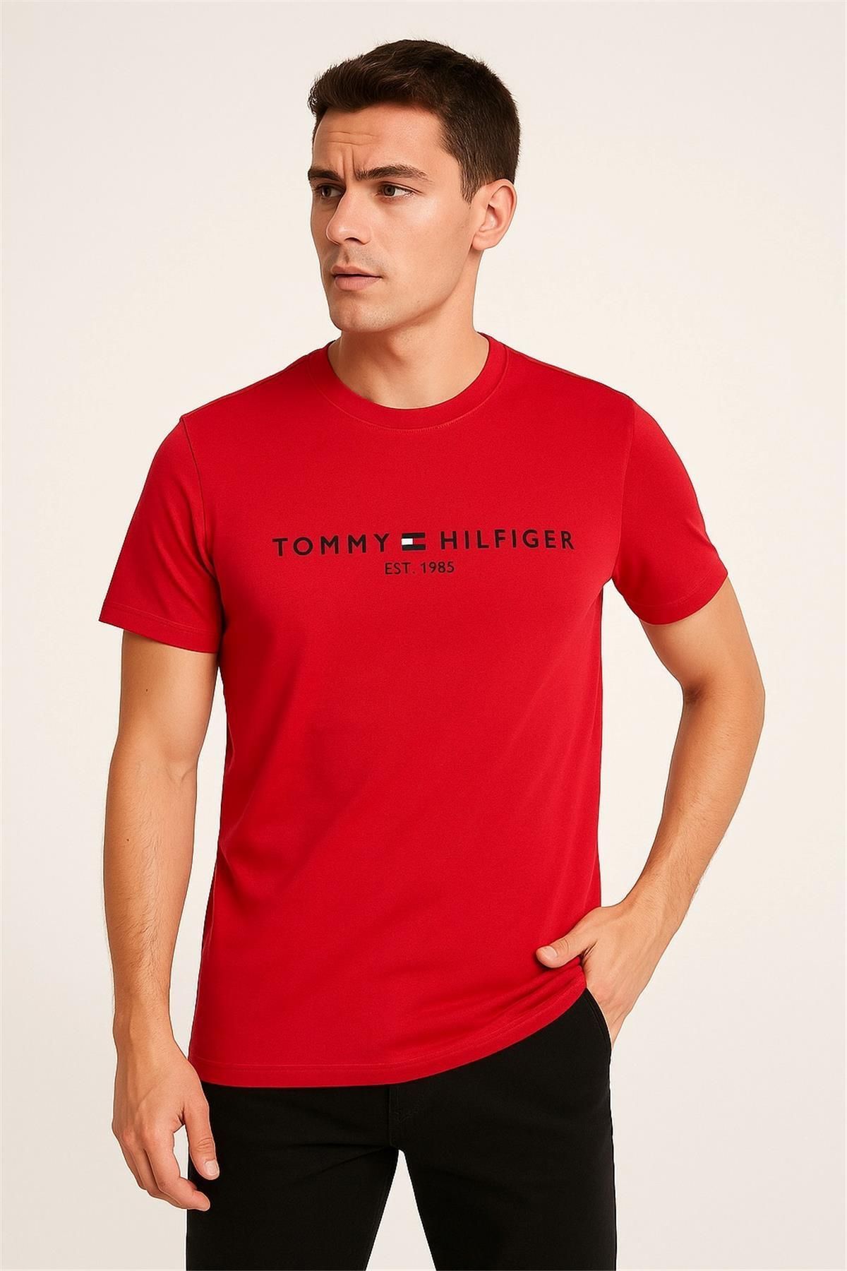 Tommy BİSİKLET YAKA NAKIŞLI T-SHİRT KIRMIZI TOMMY