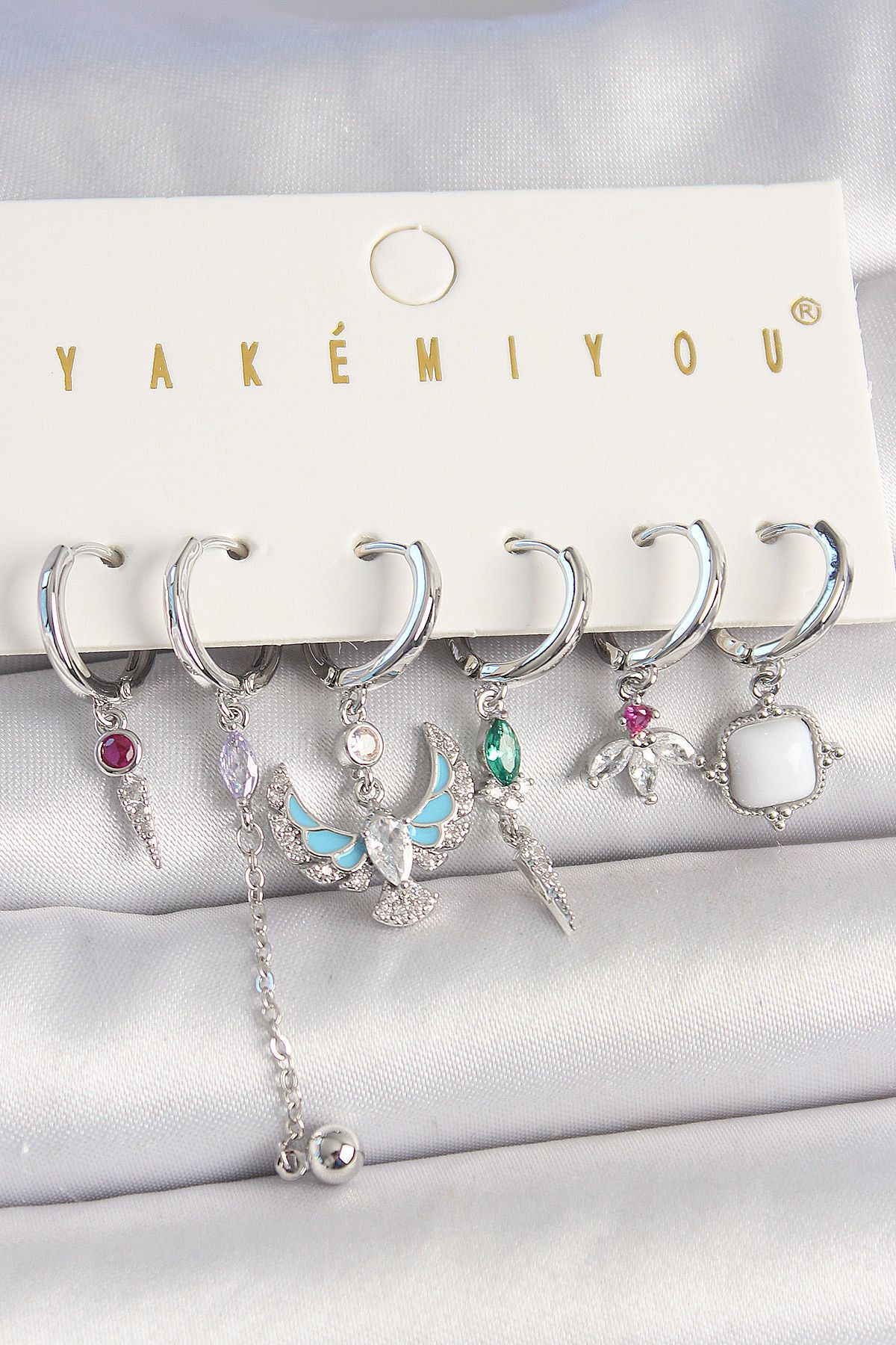 LovelymCo Pirinç Gümüş Renk Zirkon Taşlı Kuş Figür Çiçek Detay 6'Lı Kadın Kombin Küpe - Lisinya