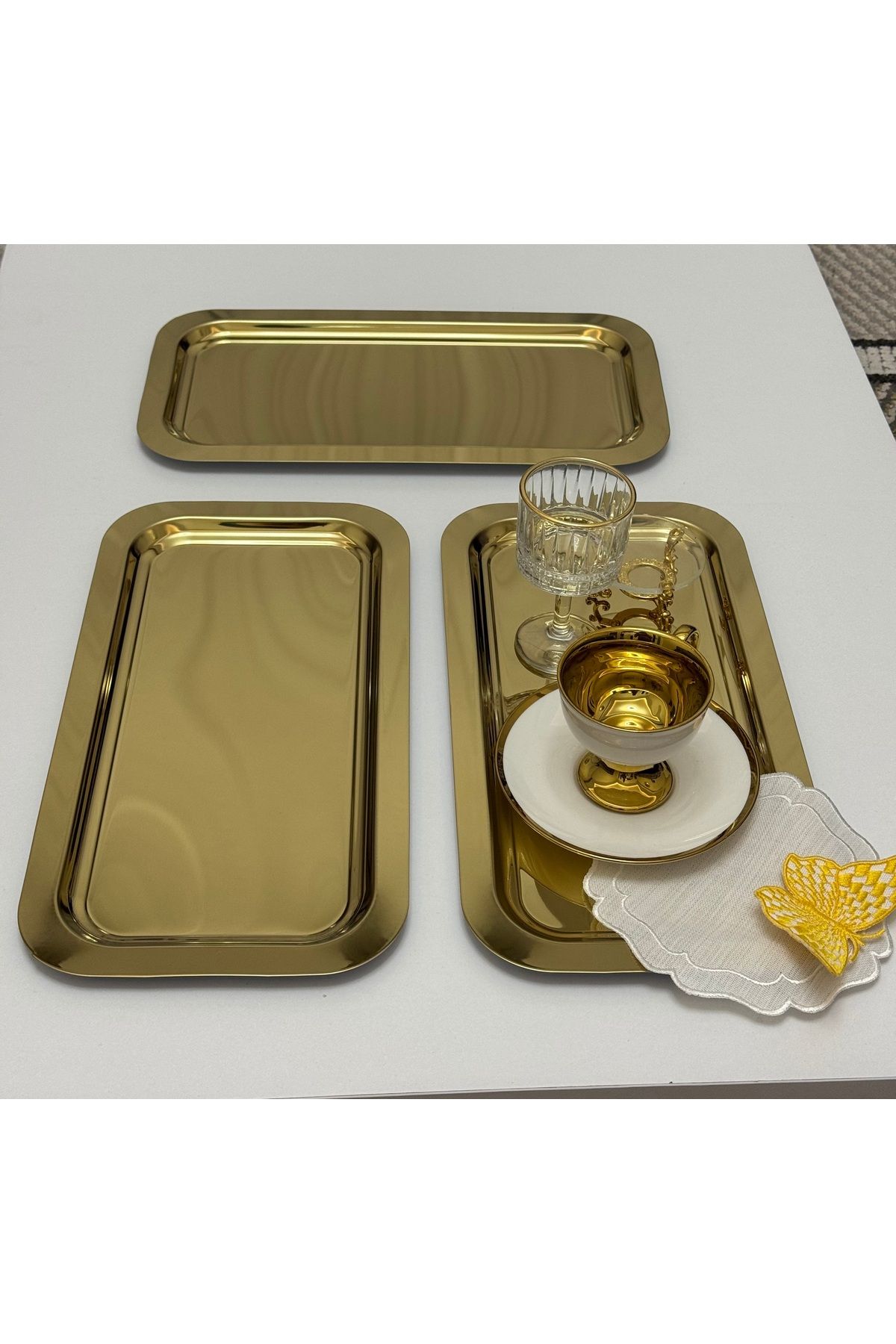 SEVA ÇELİK 3 ADET GOLD RENK BÜYÜK DİKDÖRTGEN MODEL ÇELİK SERVİS VE SUNUM TEPSİSİ 17*33 CM
