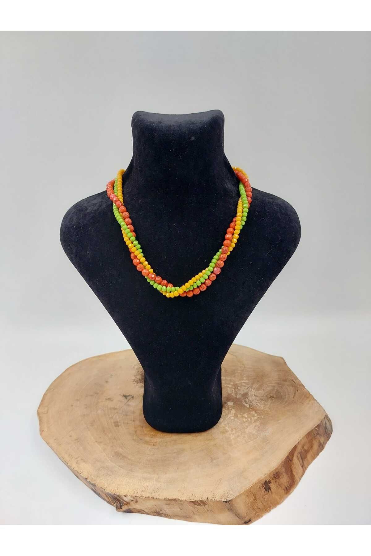 R G Handmade Design Kalbin Ateşi – Sıkma Kırmızı Havlit ve Kristal Taşlı El Yapımı Kolye