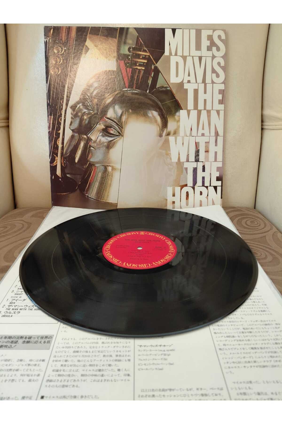 Plakperest Miles Davis – The Man With The Horn - 1981 Japonya Basım LP Plak-2.el