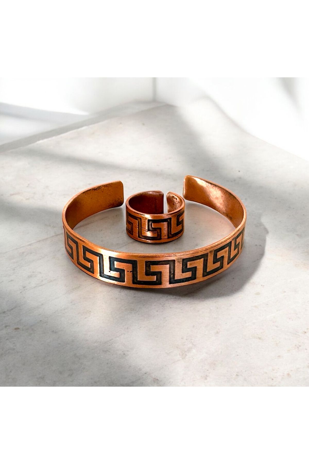 materialist-Copper Antique Patterned Unisex Bracelet & Ring Set – Adjustable Size – Energy Balancer 3