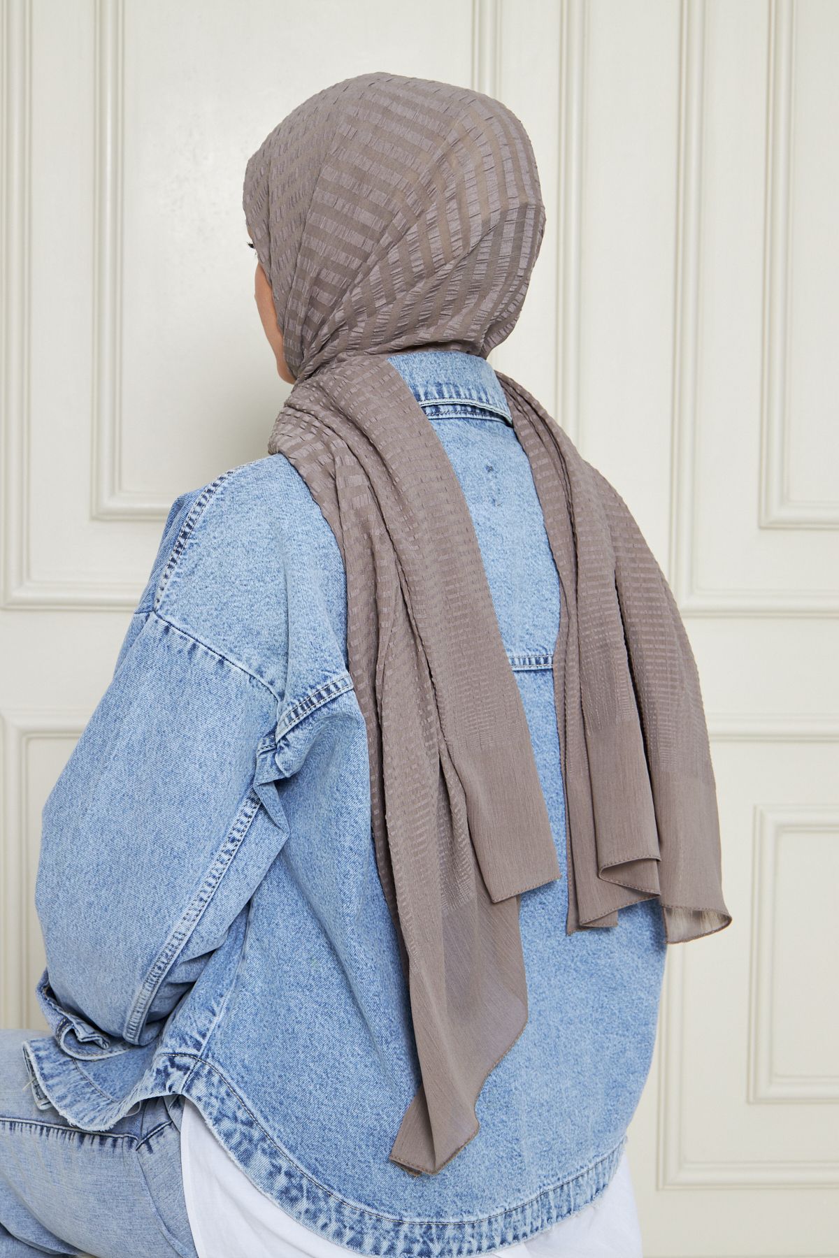 Gigiscarfs-Gradient Striped Arya Chiffon Shawl - Platinum - 3