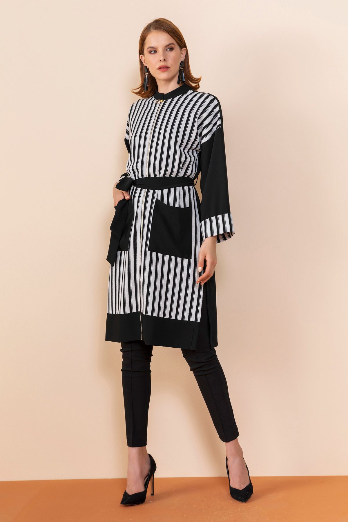 SERPİL Çizgili Modern Tunik – Şık ve Zarif Tasarım