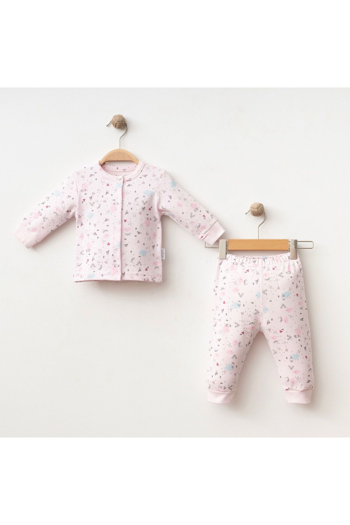 Gümüş Baby Kids BEBEK 2 Lİ TAKIM BULUT DESENLİ MANŞETLİ ÇITÇITLI % 100 PAMUKLU KUMAŞ
