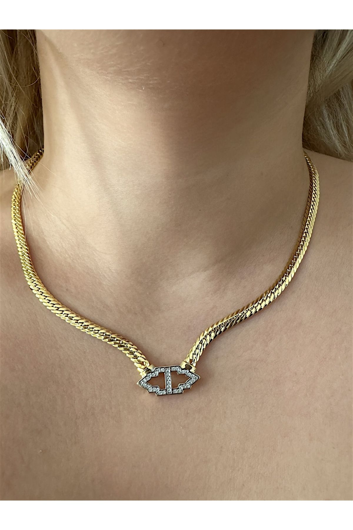 Gilia Jewelry Zirkon Taşlı Hasır Kolye