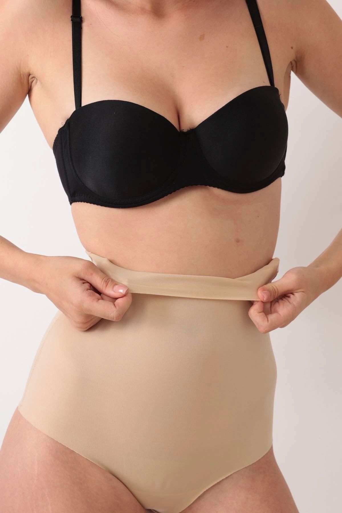 Yuba Avm Ten Lazer Kesim String Tanga Korse