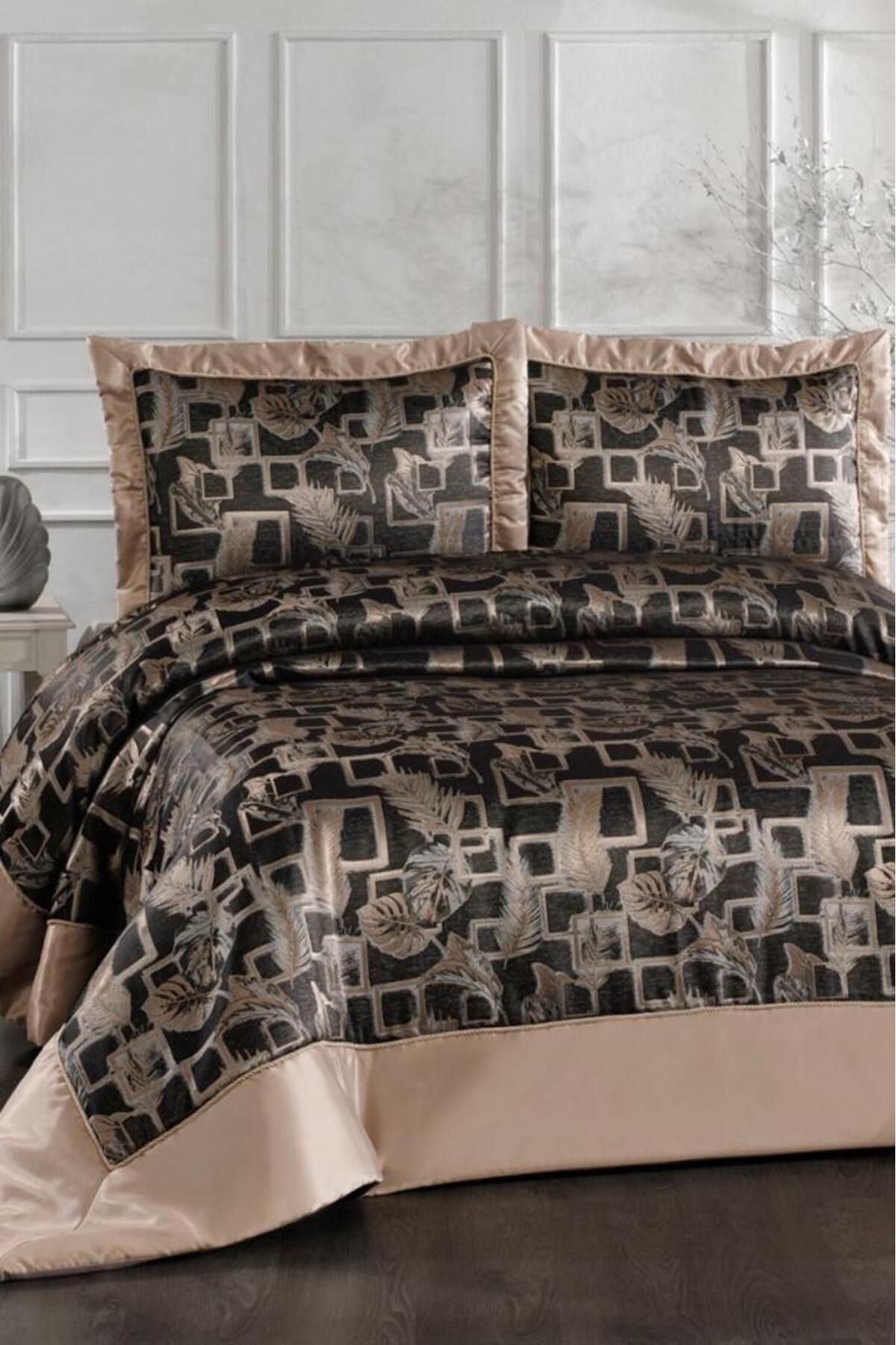 Çeyiz Diyarı Saltus Elyaf Dolgulu Çift Kişilik 250x255 Cm Yatak Örtüsü Vizon