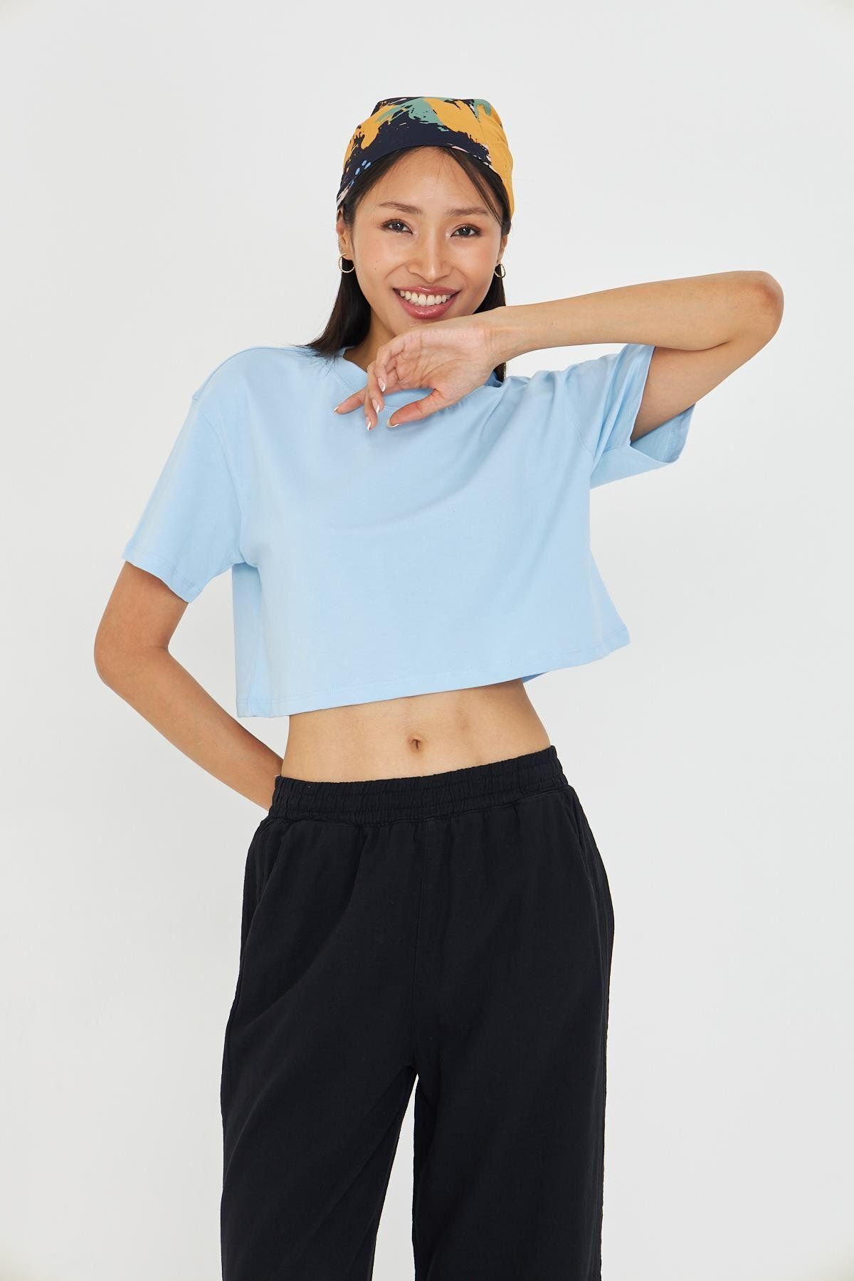 TIFFANY&TOMATO Bisiklet Yaka Crop T-Shirt