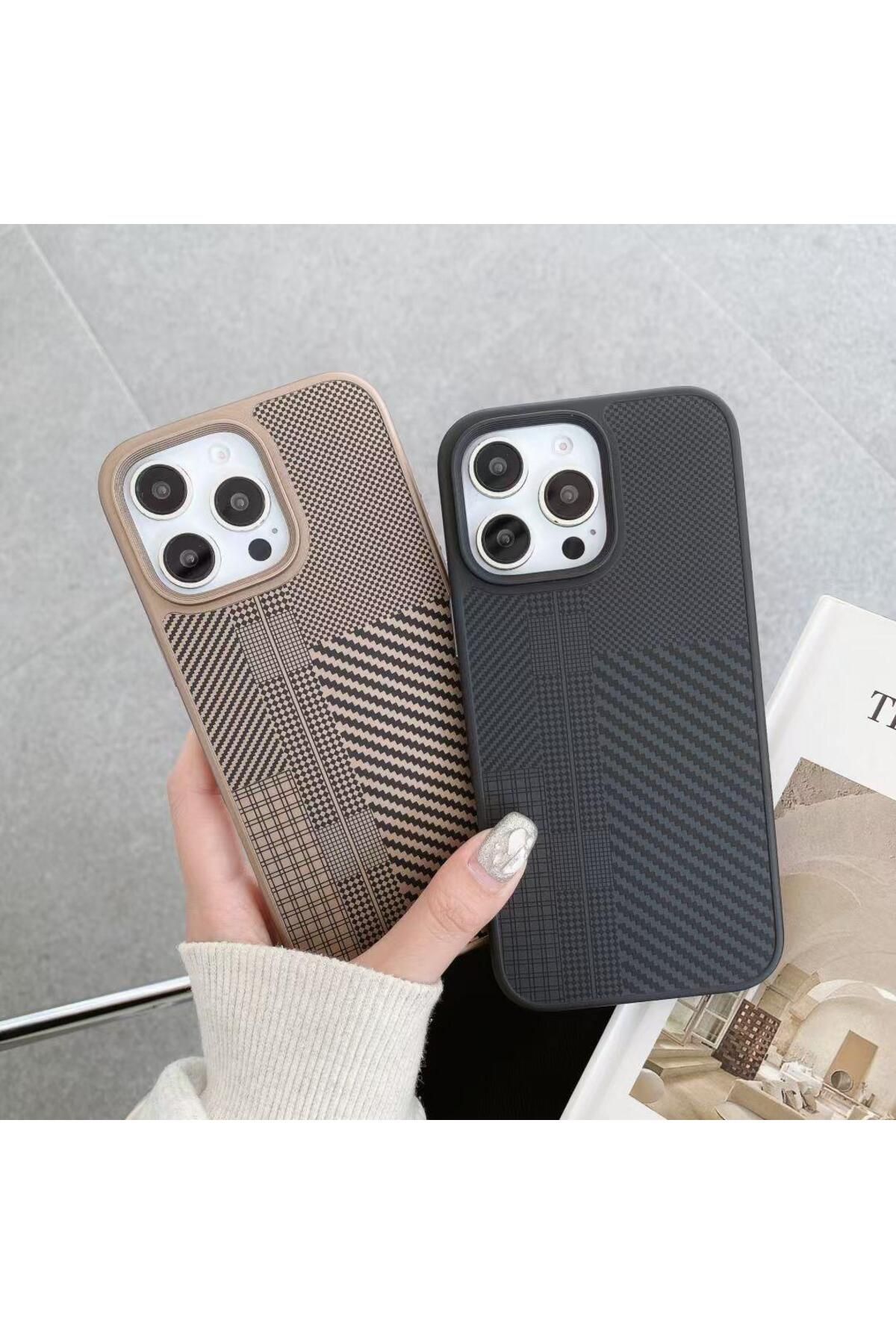 SEMERS iPhone 16 Pro Max Uyumlu Geometrik Desenli Koruma Kılıfı