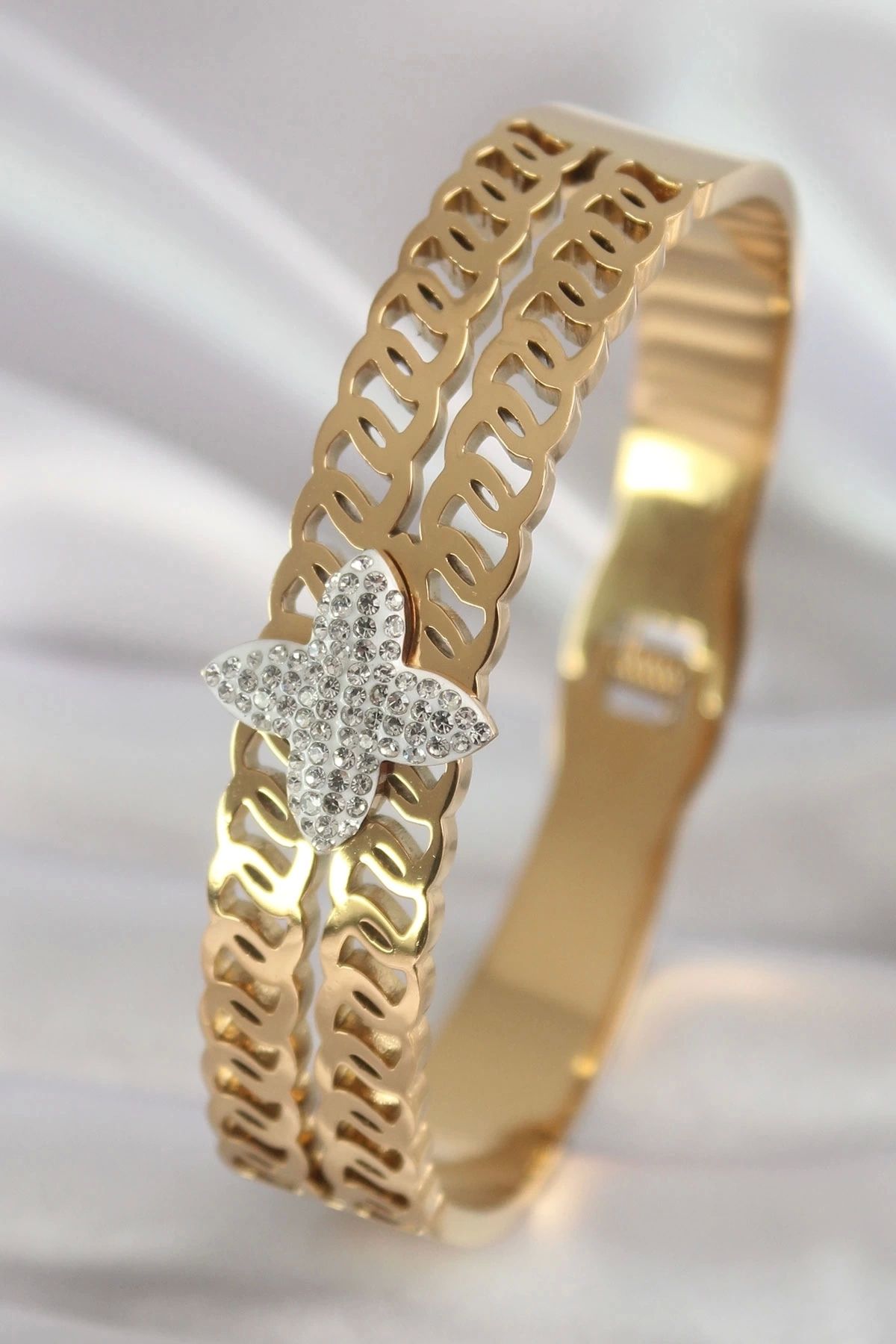 Generic 316L Çelik Gold Renk Zirkon Taşlı Çiçek Model Kadın Kelepçe