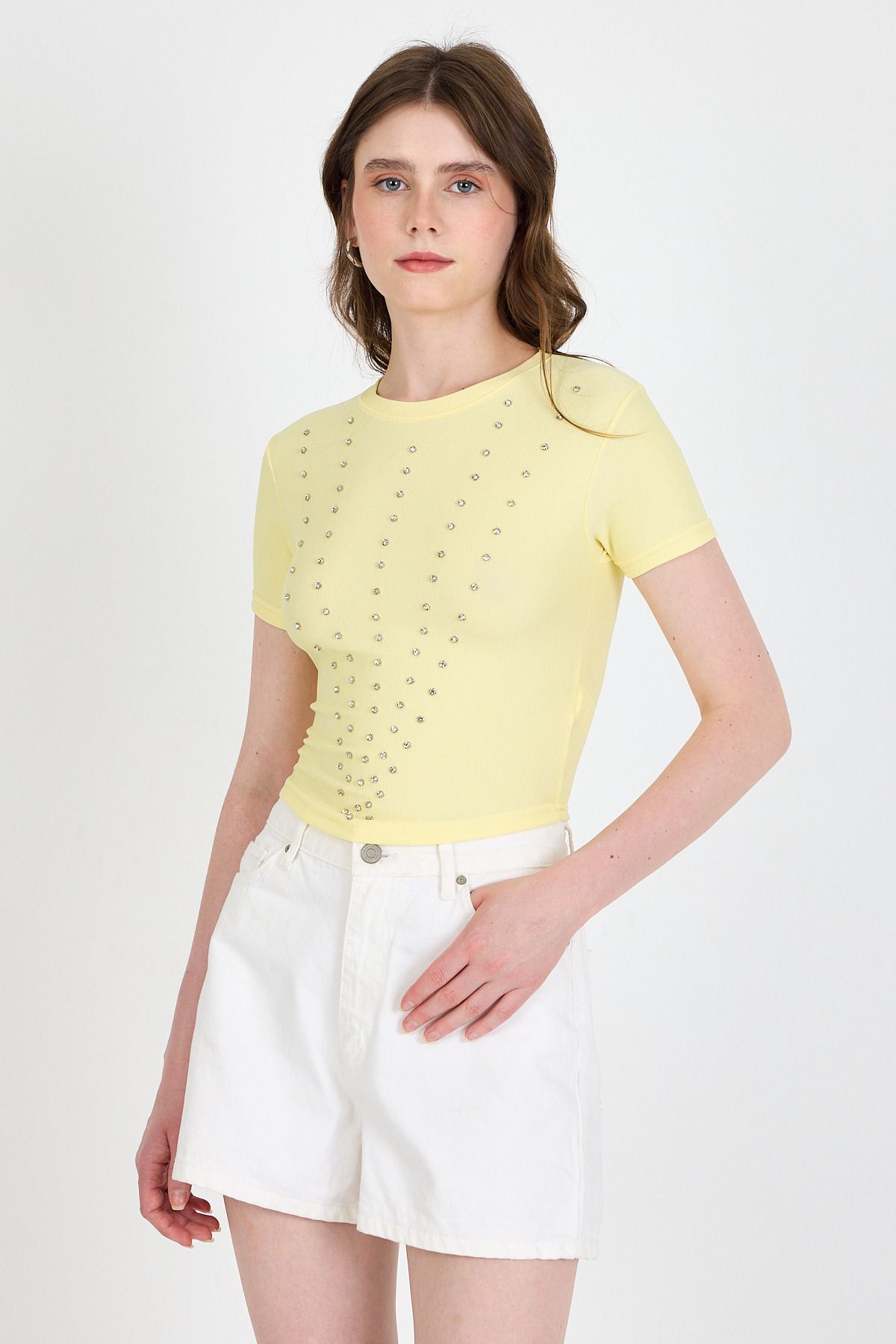 Rays Sarı Bisiklet Yaka Taş İşleme Detaylı Slim Fit Crop Tişört 1149