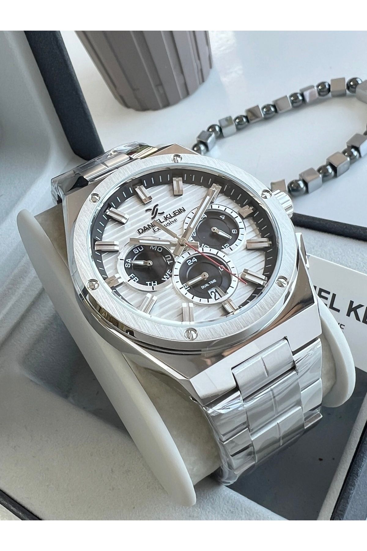 Daniel Klein Exclusive Erkek Kol Saati Çelik Kordon 3 Atm Su Geçirmez Gümüş Renk Bileklik Hediyeli DKEX2S4Q