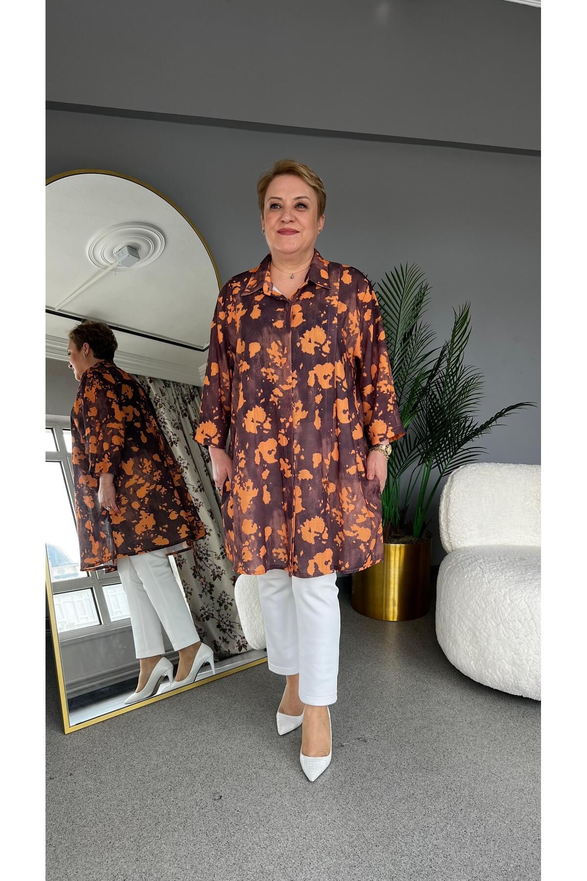 selma Büyük Beden Çiçek Desenli Gömlek