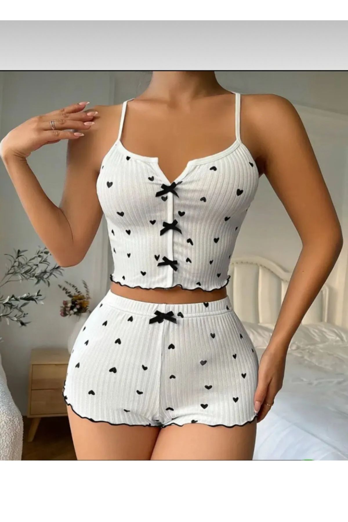 MODA NUR Askılı Desenli Şortlu Pijama Takımı