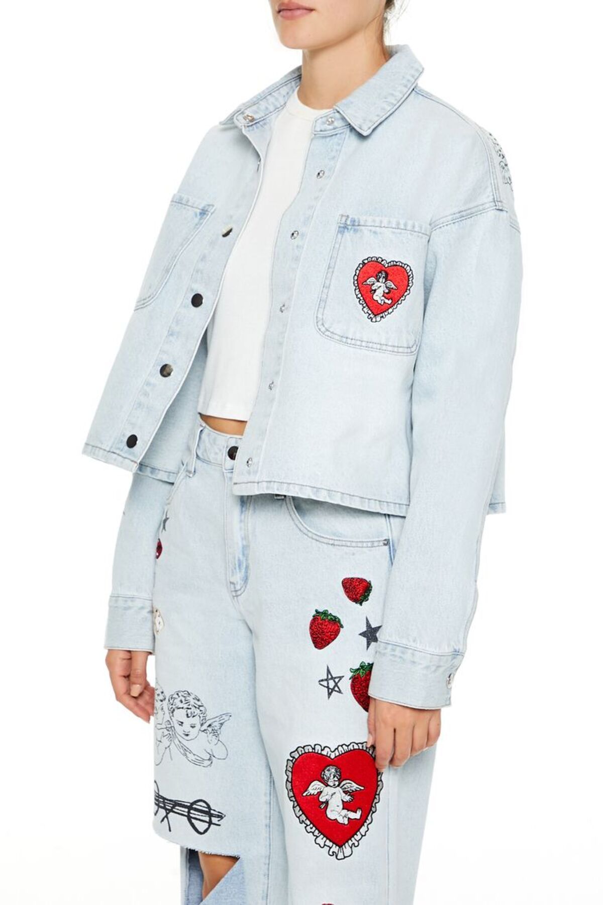 Forever 21 Aşk Tanrısı Yaması Detaylı Denim Ceket