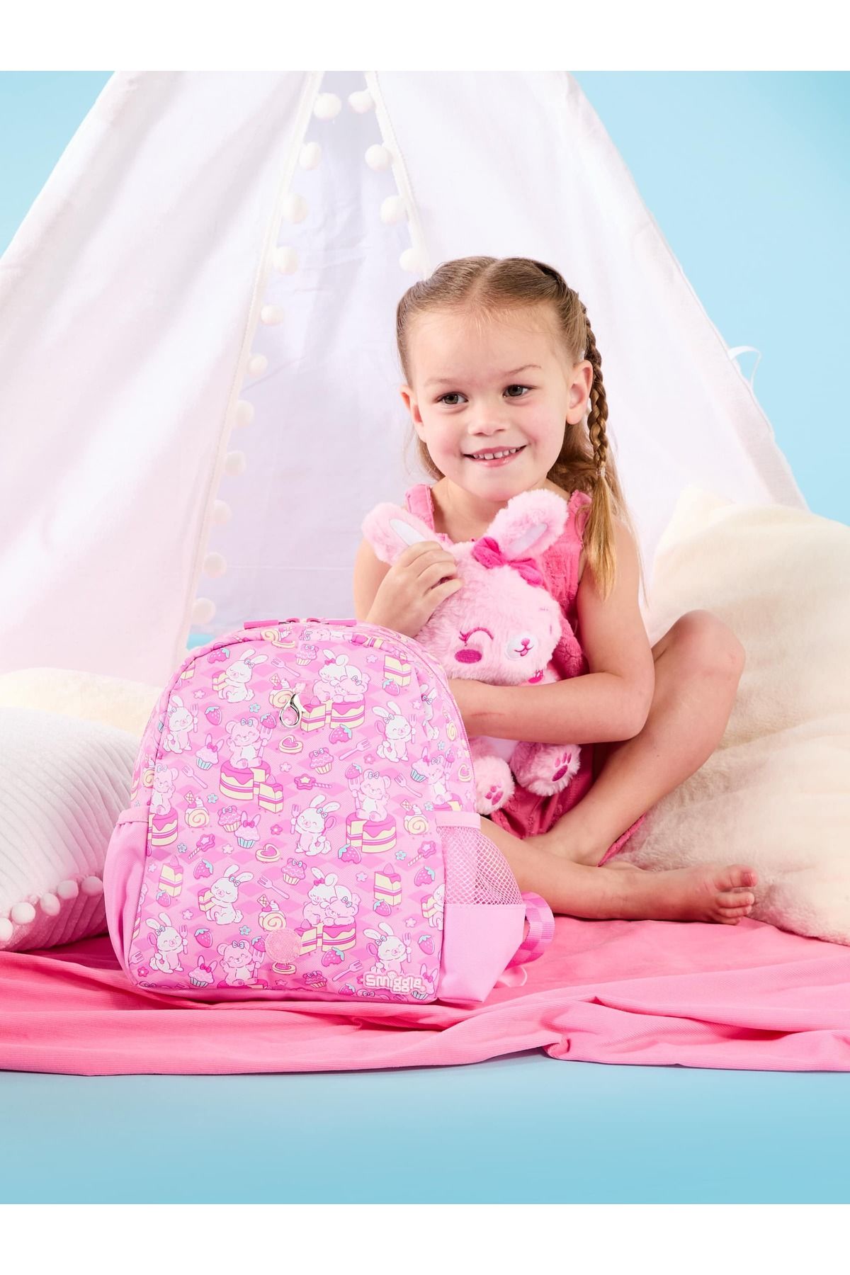 SMIGGLE-حقيبة ظهر للأطفال بحجم كبير مع لعبة قطيفة قابلة للإزالة على شكل أرنب 4