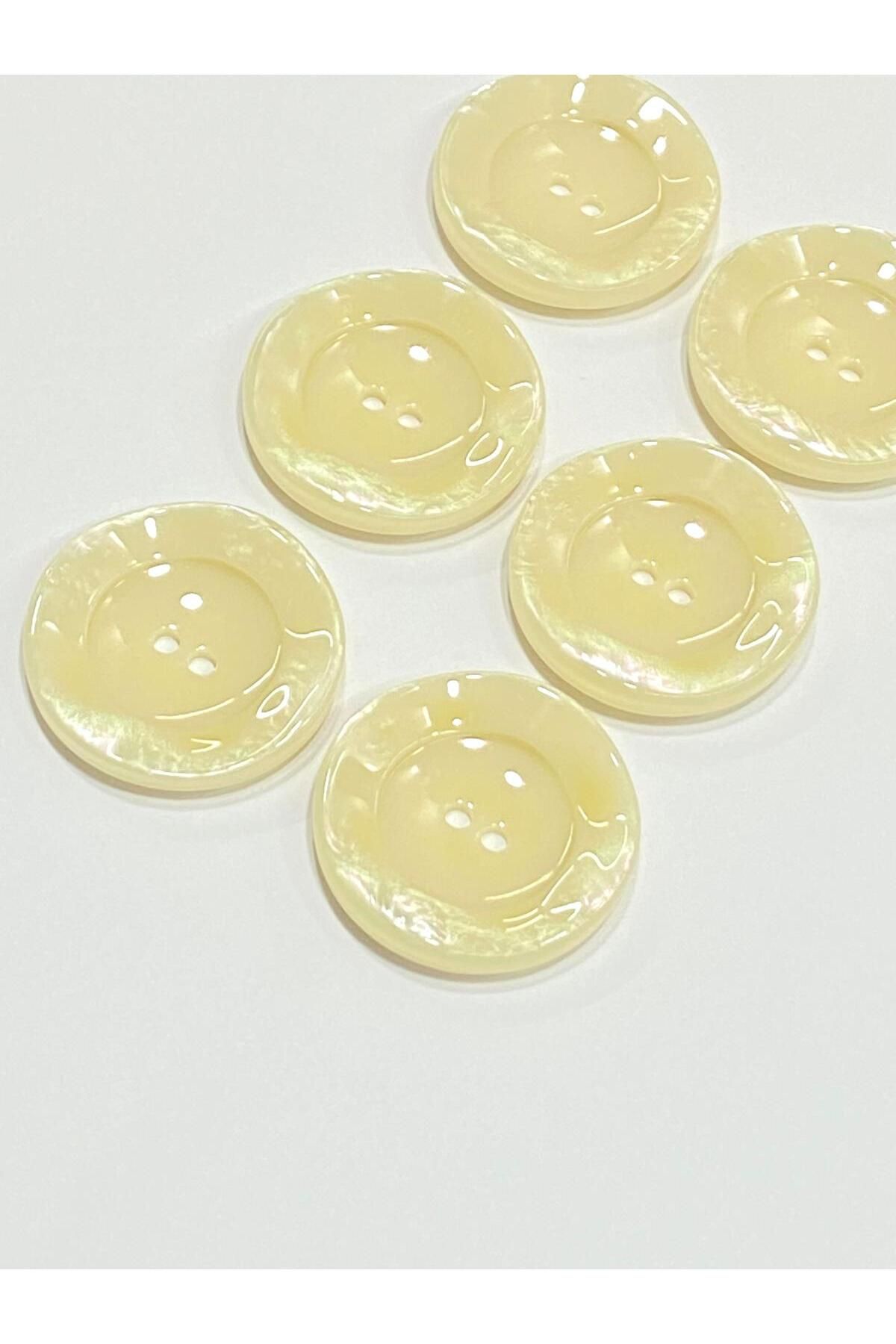 karantuhafiye-Pearlescent Button / Italian Pearlescent Button /2912/ Cream / 3.4 cm 3