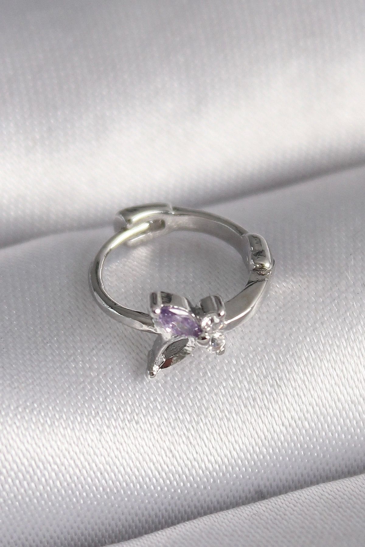 Generic 316L Çelik Gümüş Renk Zirkon Taşlı Kelebek Model Tragus Piercing