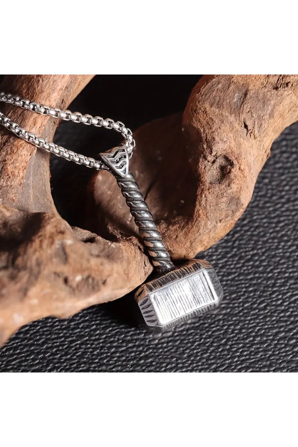 idilia jewery Erkekler İçin Viking Tarzı Thor’un Çekici Kolye – Paslanmaz Çelik, Dayanıklı ve Şık