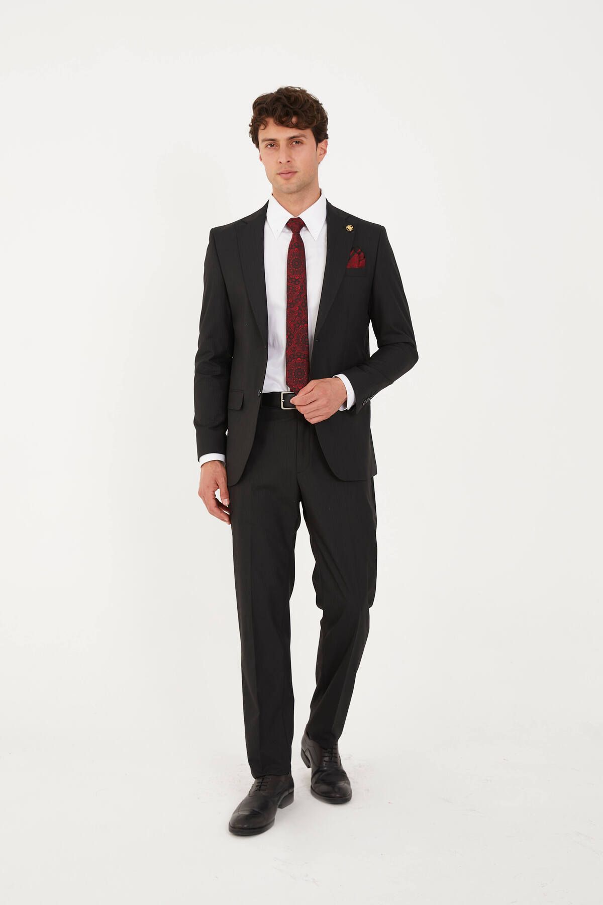 The Tailor Classics İnce Çizgili Çift Yırtmaçlı Takım Elbise