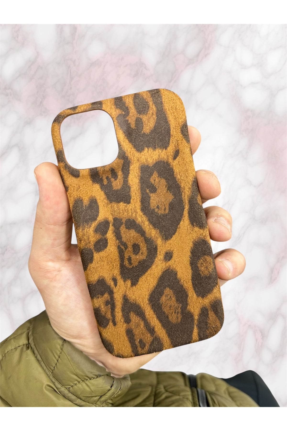 BURKİNA iPhone 13 ve 14 için İç Yüzey Kadife Dışı Tüylü Leopar Desenli Telefon Kılıfı