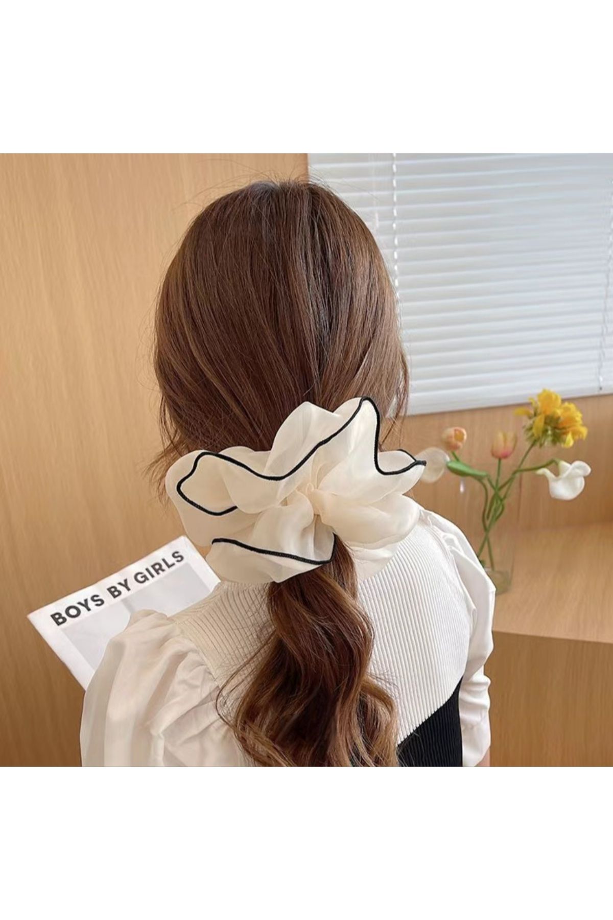 REBORN DESIGN Kenarları Nakış Detaylı 17 cm Beyaz Renk Saten Simit Toka