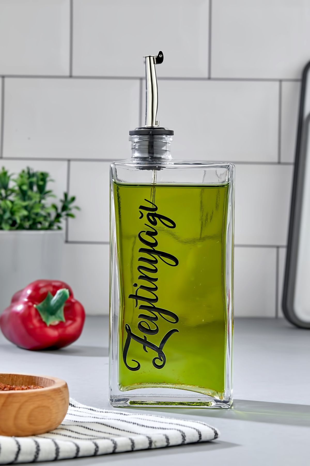MODA OZY 1 Adet Cam Yağdanlık Metal Gümüş Kapaklı Transfer Etiketli Ayçiçek/Zeytinyağı/Sirke/Narekşisi 500ml