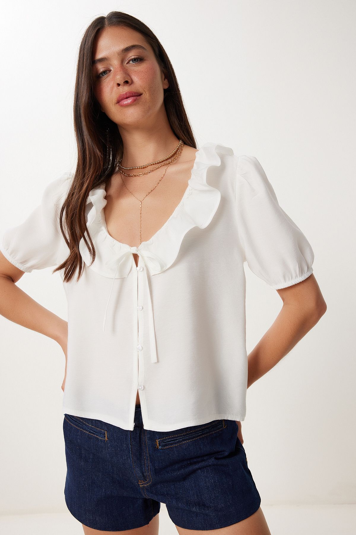 Lovelyİstanbul Volanlı Bağlama Detaylı Modal Bluz EKRU LMX0095
