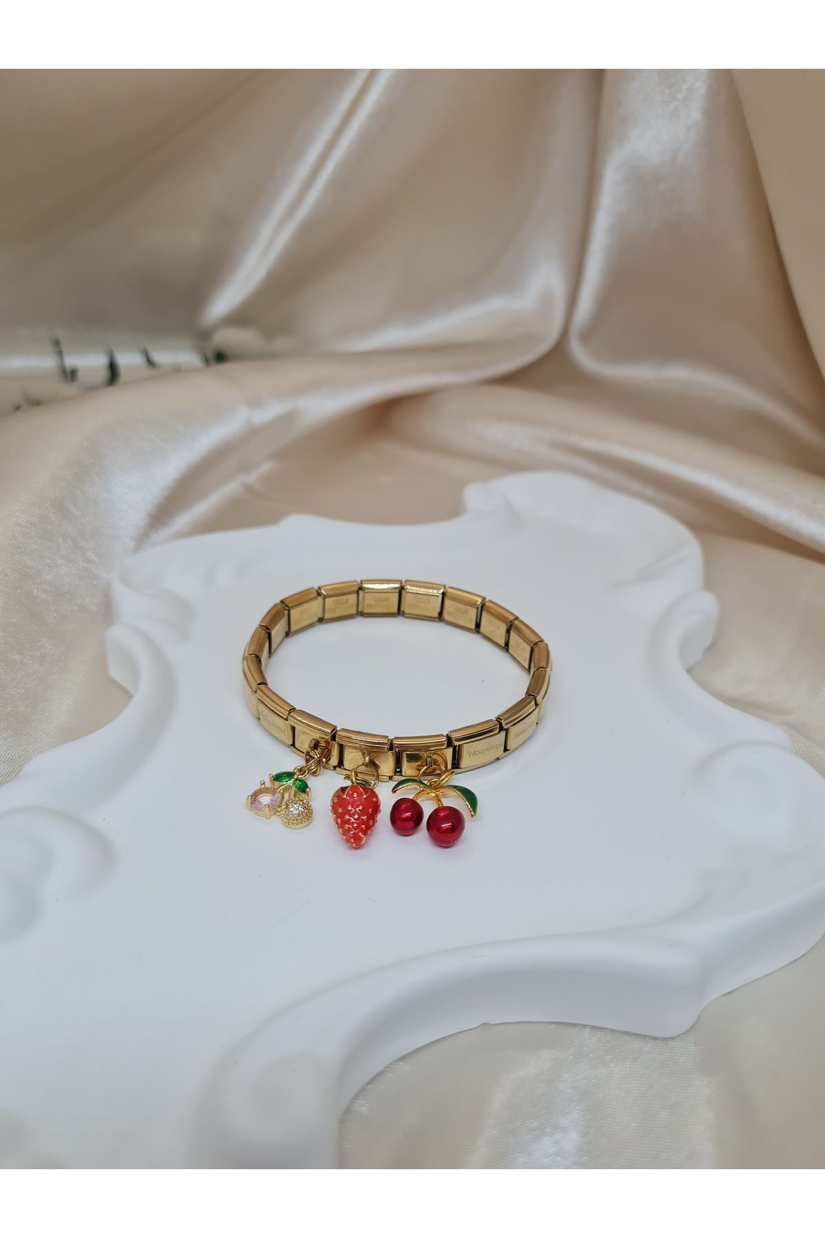 ZEYM Collection İtalyan Charm Meyve Figürlü Bileklik