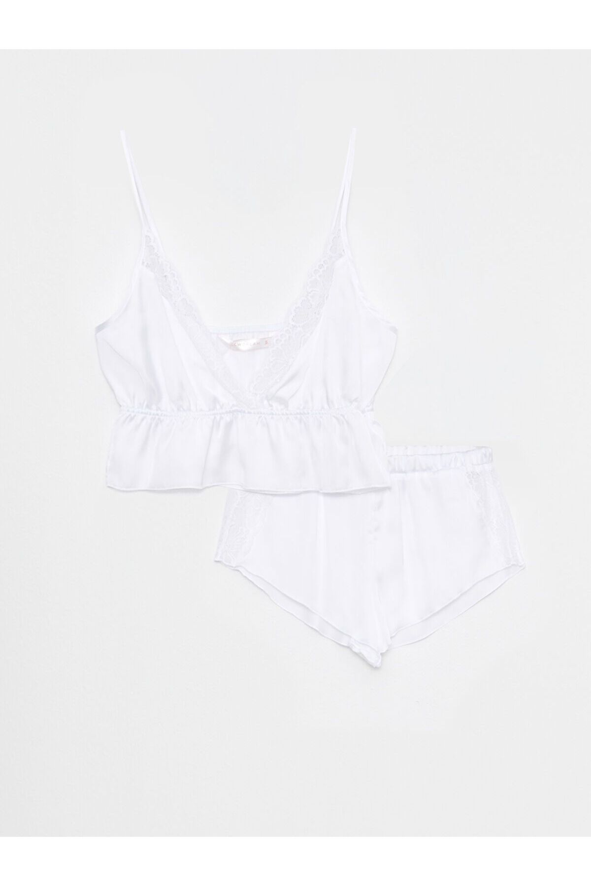 LC Waikiki V Yaka Dantelli Askılı Saten Kadın Pijama Takımı