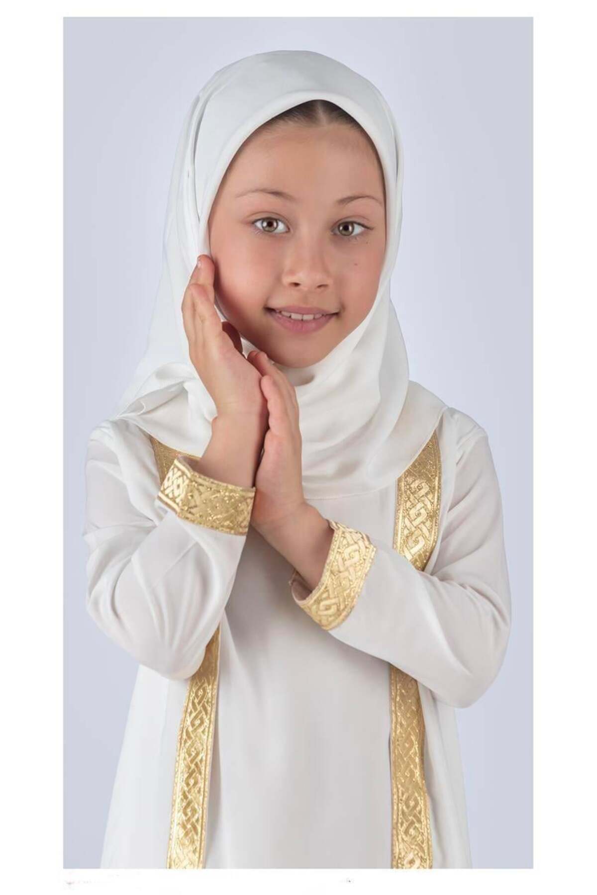 Magu-Girls' Medina Silk Prayer Dress – Set Including Gold Stripe and Scarf 2