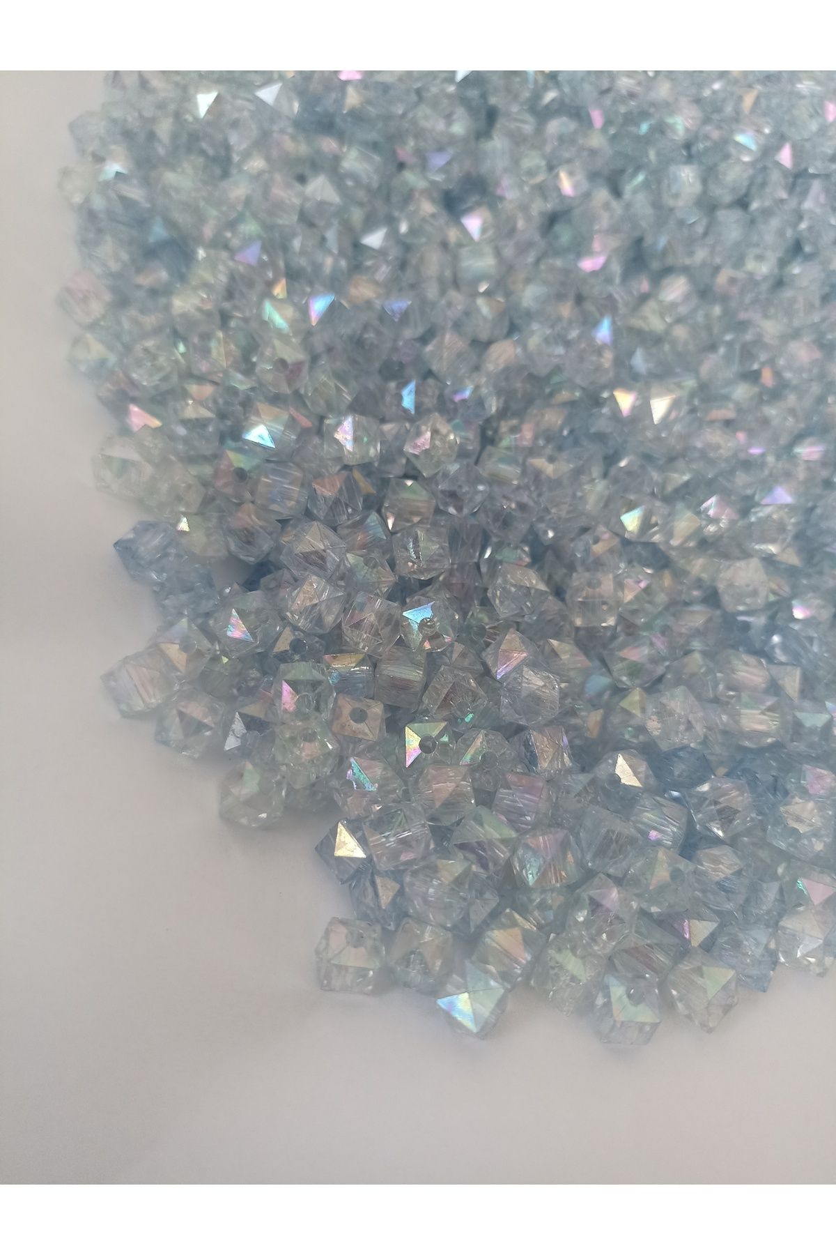 ida design store 8mm Janjanlı Kübik Model Açık Mavi renk Boncuk 50gr
