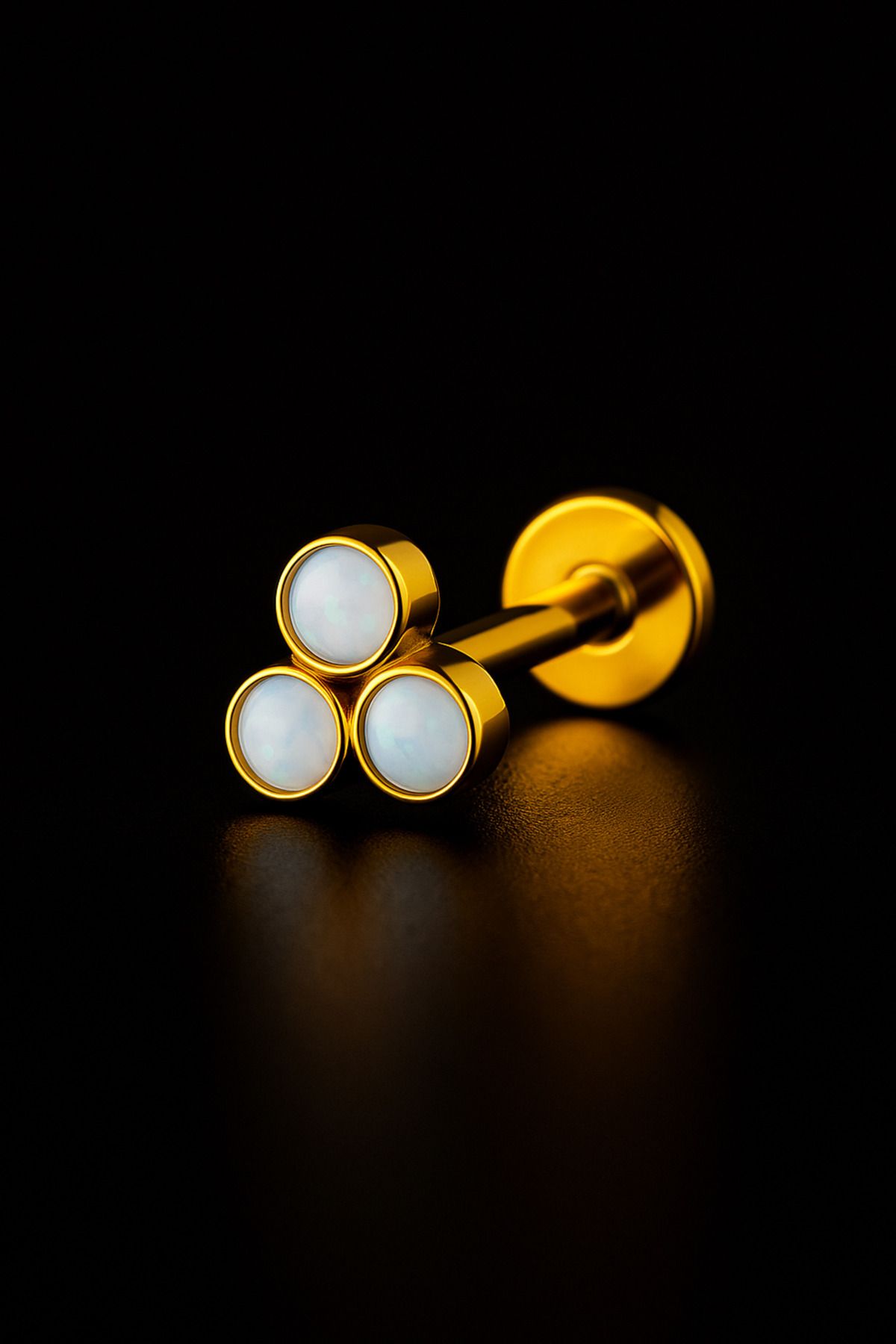 depozoom 316l Cerrahi Çelik Kıkırdak Tragus Ve Tüm Kulak Bölgesine Uygun Etnik Üç Taş Zirkon Piercing