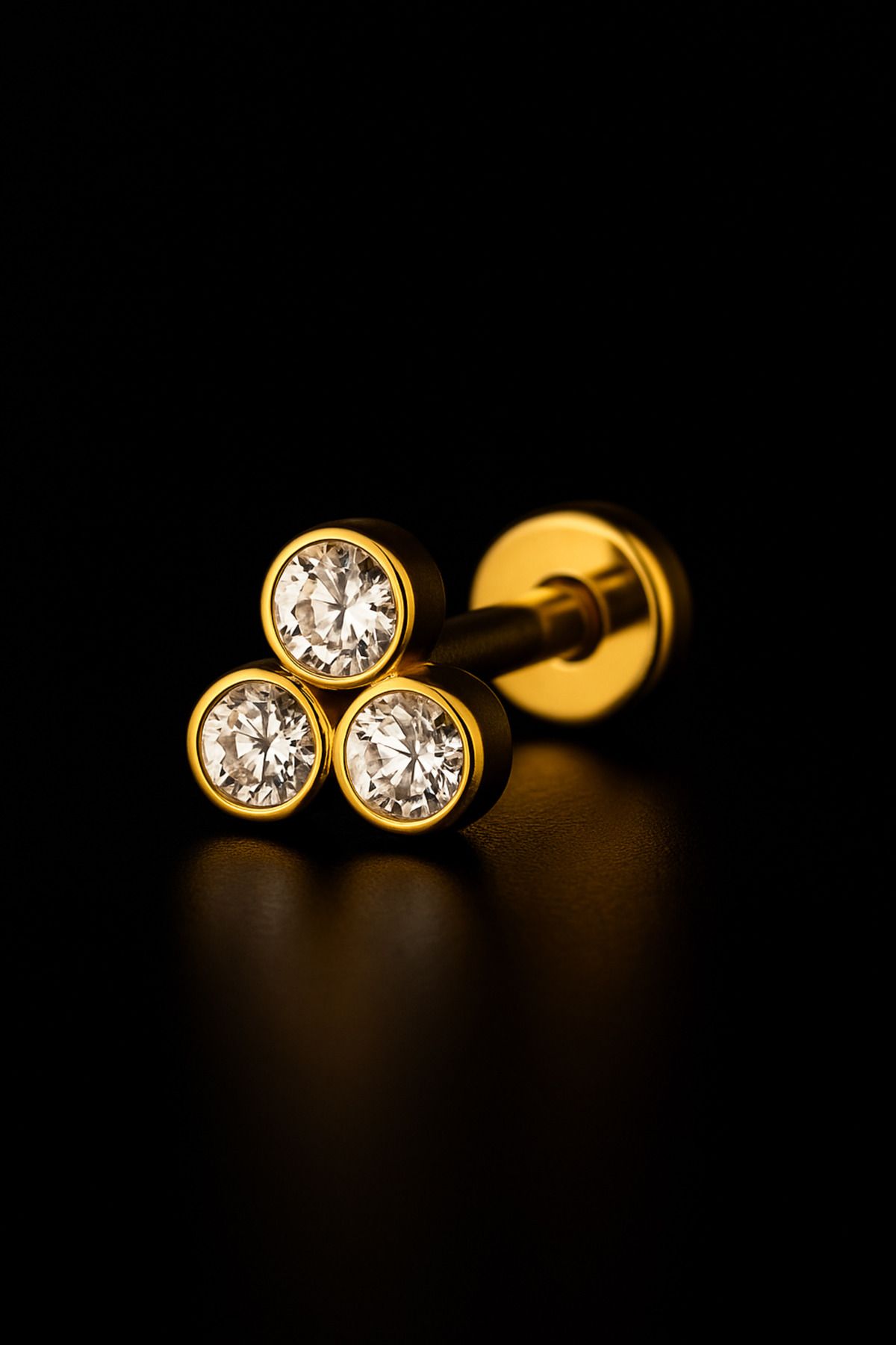 depozoom 316l Cerrahi Çelik Kıkırdak Tragus Ve Tüm Kulak Bölgesine Uygun Etnik Üç Taş Zirkon Piercing