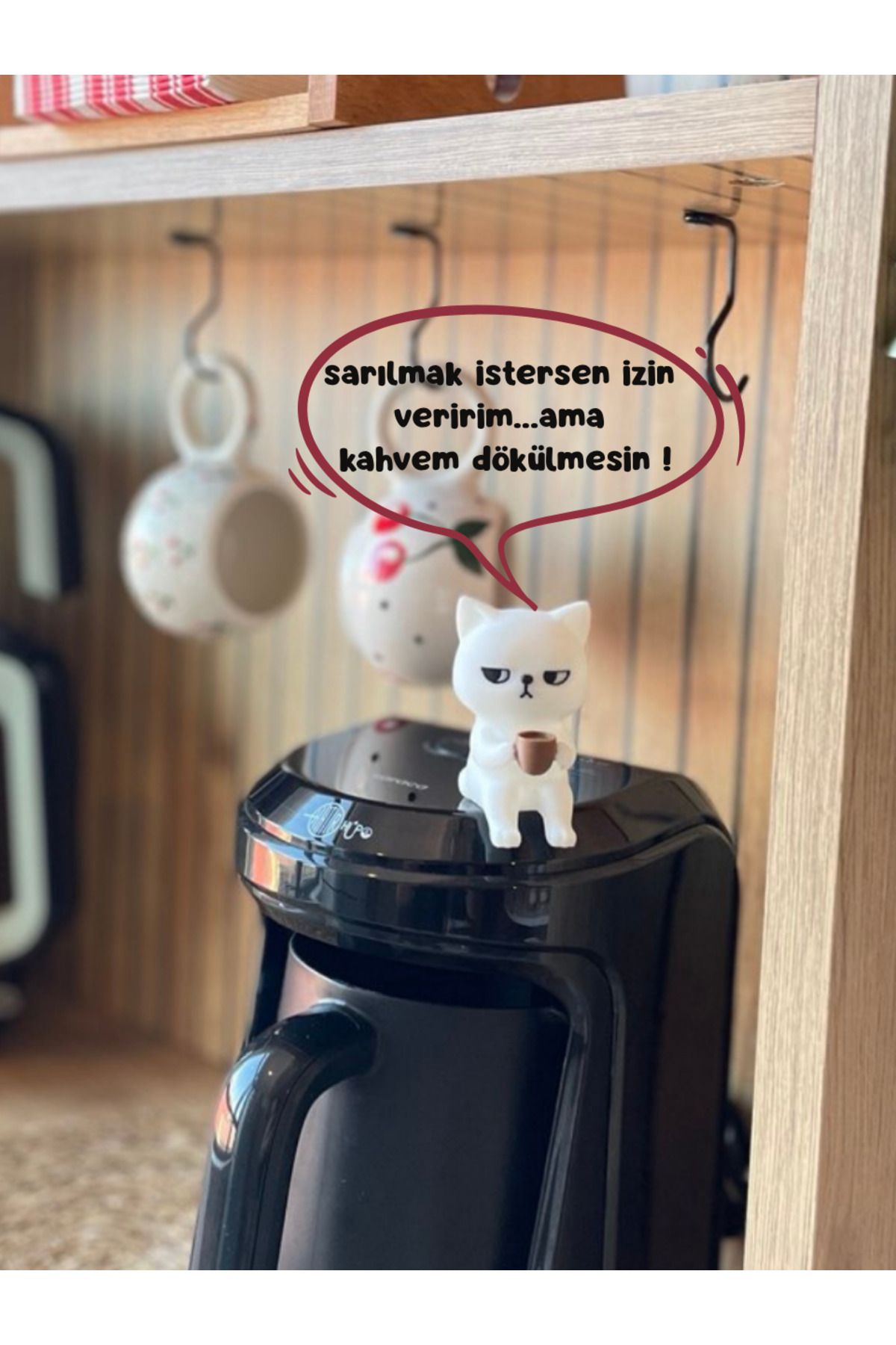 DEKORANLA Beyaz Kedi Dekoratif Biblo, Şık ve Sevimli Ev Süsünüz için Harika Bir Seçim