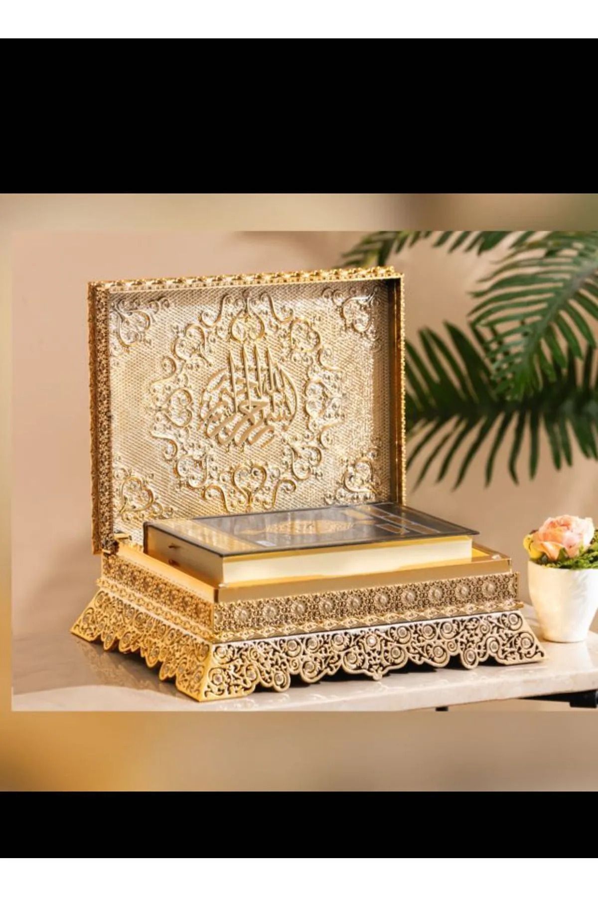 DEKORANLA Altın renkli kuran kabı, 29x9 cm, şık ve kullanışlı tasarım