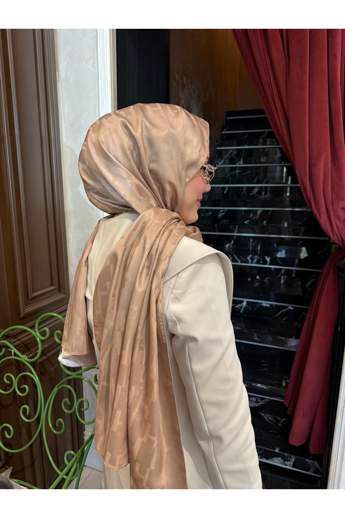 medascarfs Gri Kiremit H Desen Şal