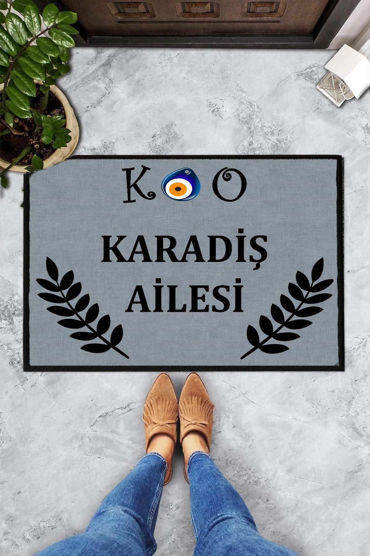 Hediyefoni Harfler Ve Soyisimli Kişiye Özel Tasarım Kapi Paspas 60x40cm Kapi Onu Paspasi