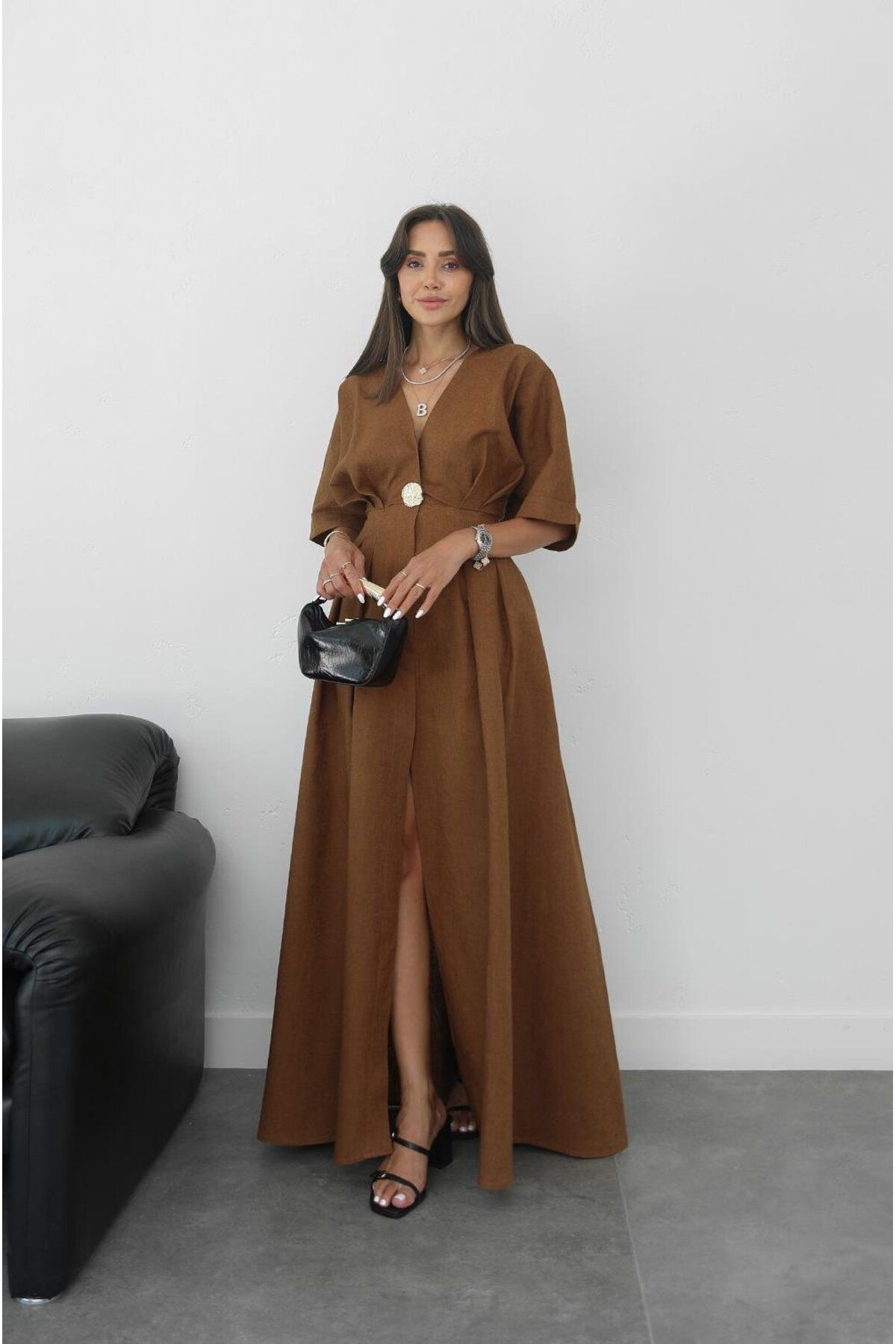 Havoş Camel Gold Aksesuarlı Ham Keten Elbise